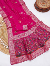 Phenomenal Magenta Banarasi Dola Silk Saree With Symmetrical Blouse Piece