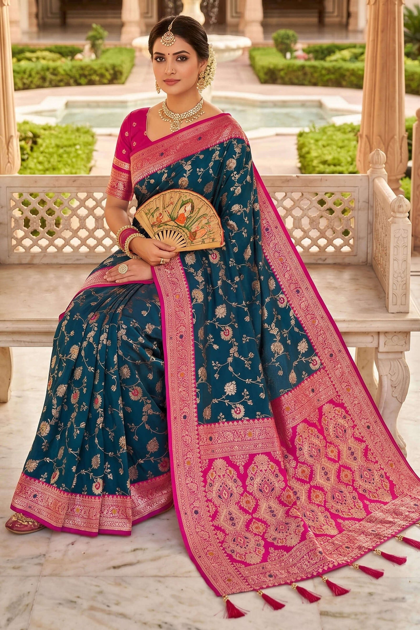 Luminous Rama Pure Zari Weaving Banarasi Silk Saree With Serendipity Blouse Piece