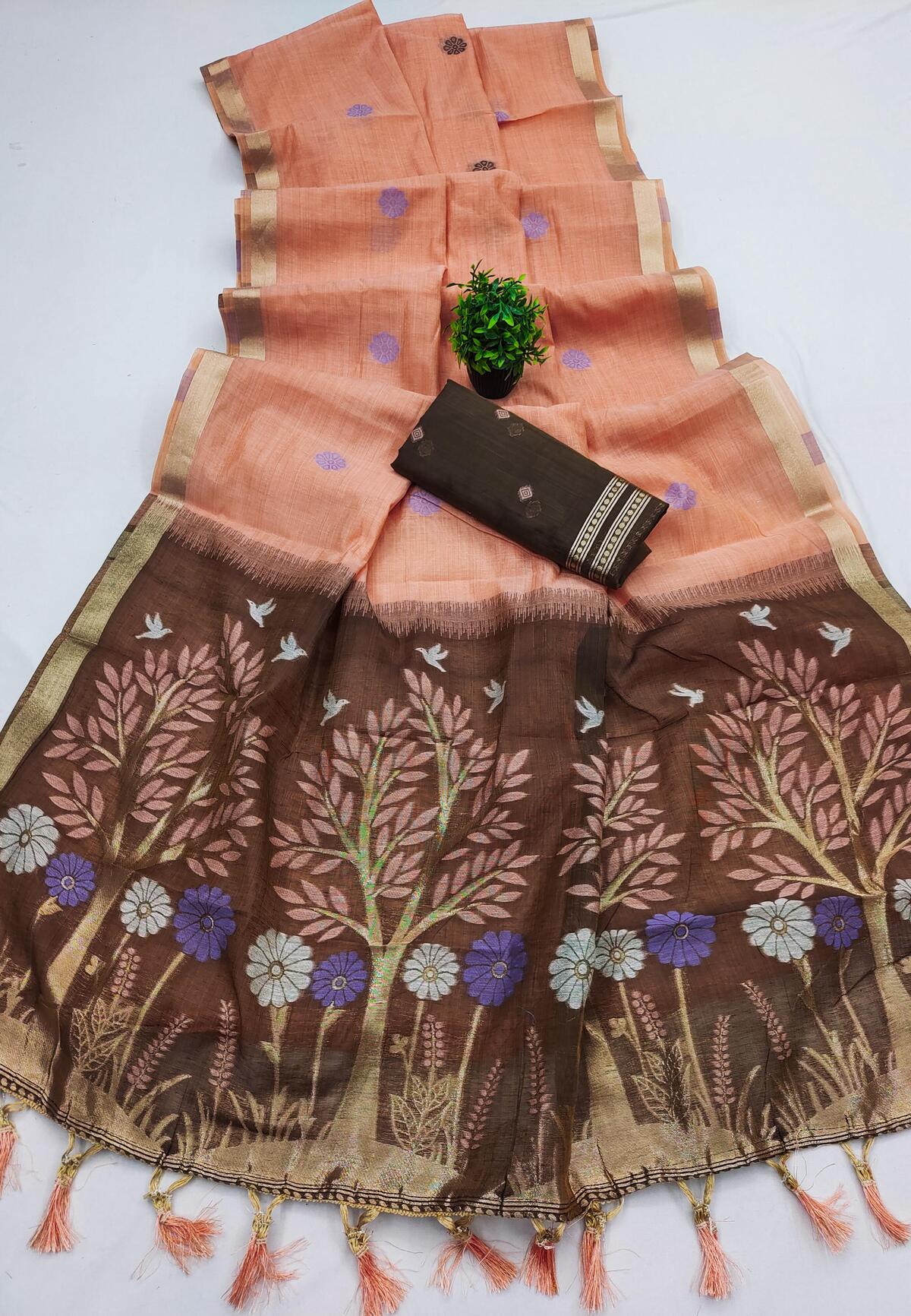 Exquisite Peach Pure Munga Cotton Silk Saree With Demanding Blouse Piece