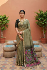 Inimitable Mehndi Pure Munga Cotton Silk Saree With Sonorous Blouse Piece