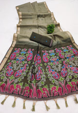 Inimitable Mehndi Pure Munga Cotton Silk Saree With Sonorous Blouse Piece