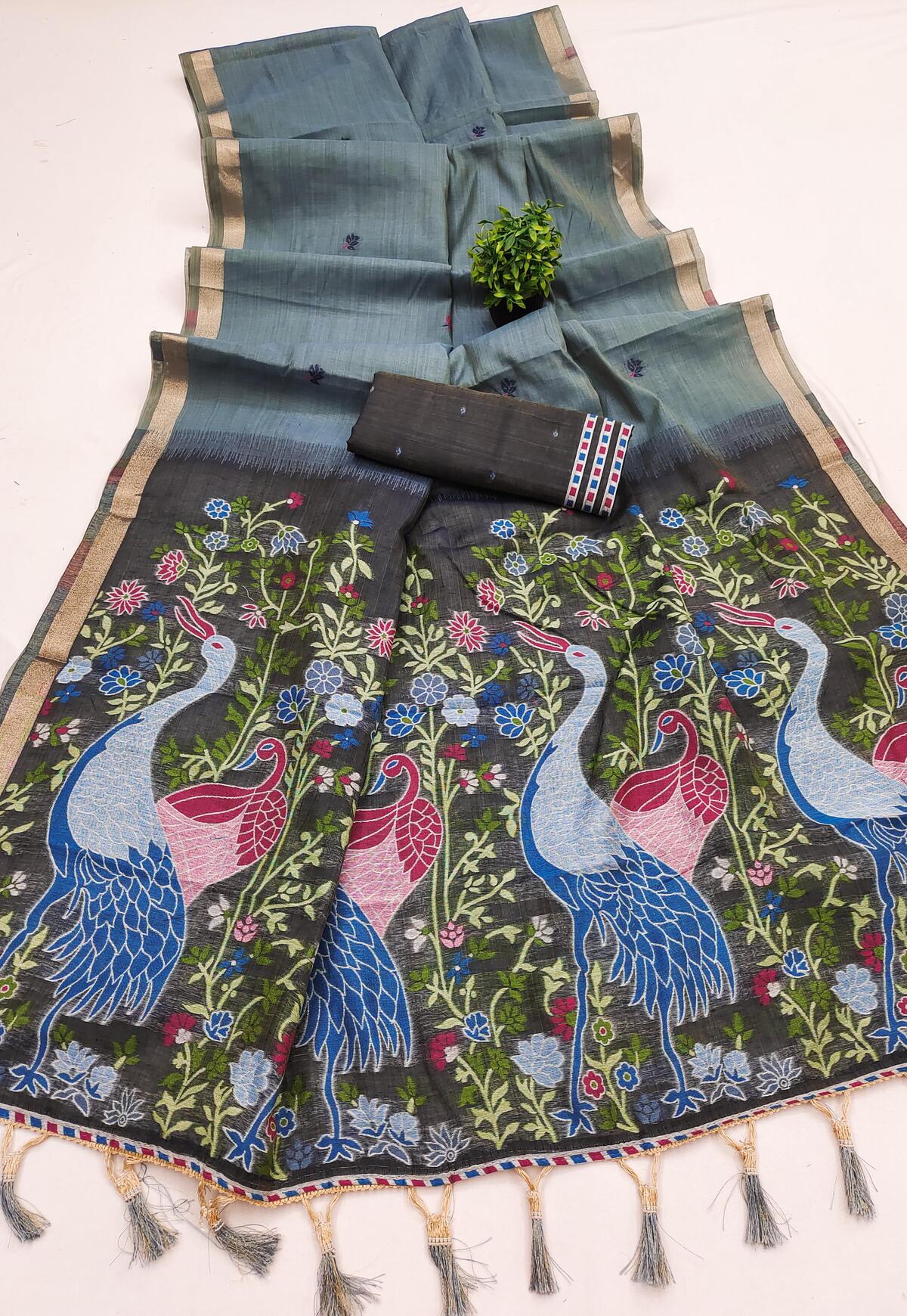 Groovy Grey Pure Munga Cotton Silk Saree With Fantabulous Blouse Piece