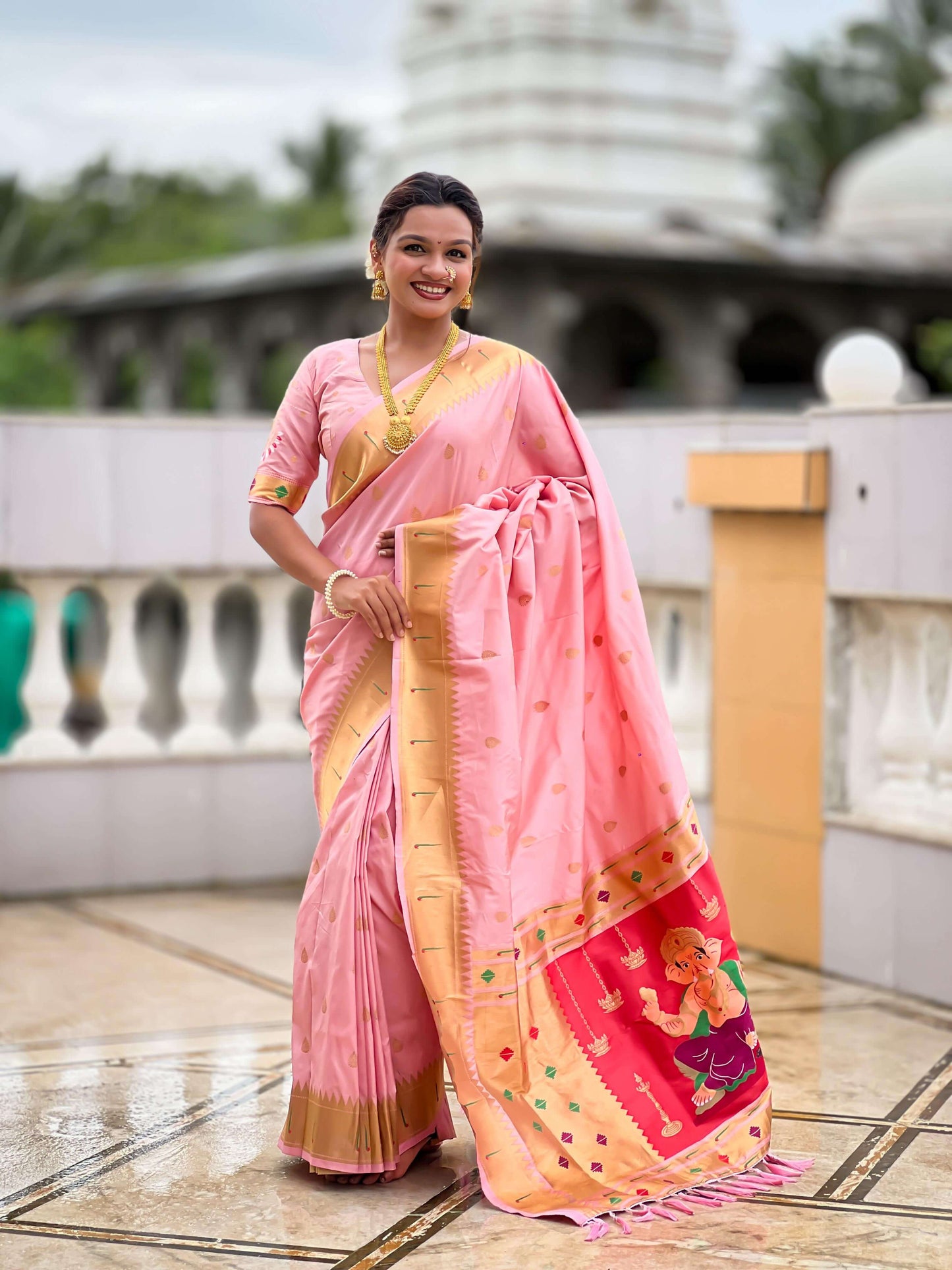 Quintessential Pink Paithani Silk Saree With Chatoyant Blouse Piece