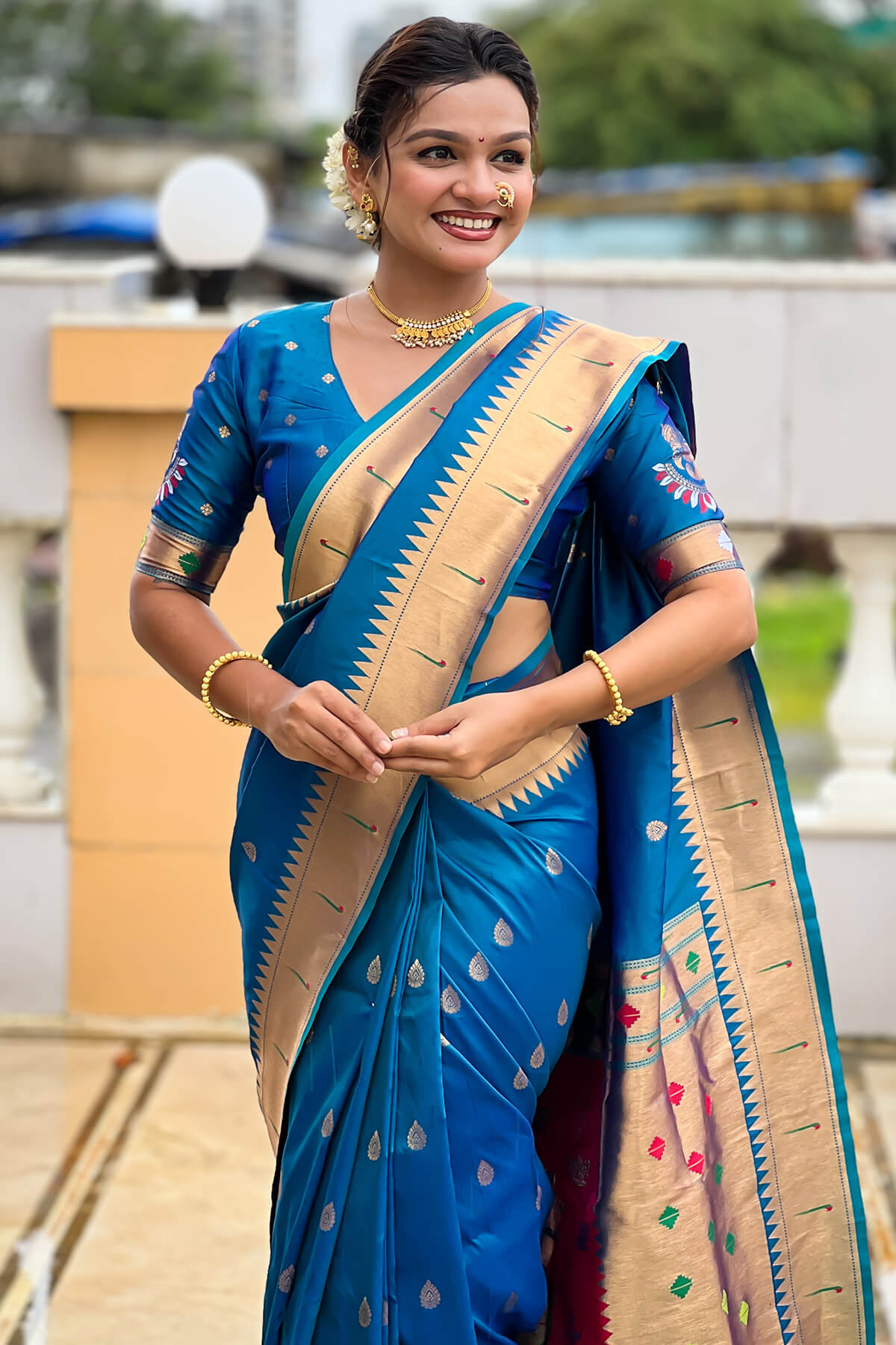Magnificat Blue Paithani Silk Saree With Aplomb Blouse Piece