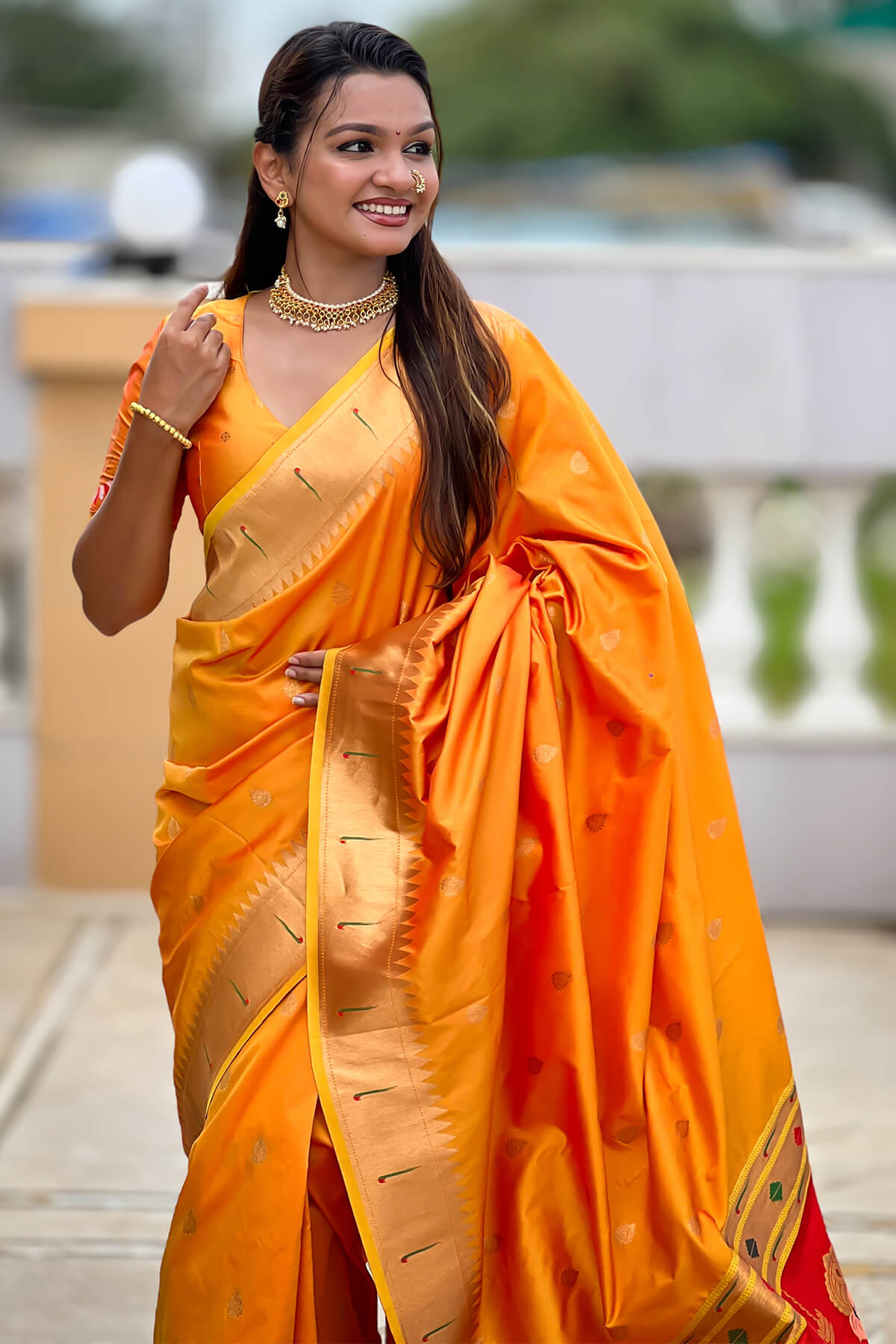Adorning Orange Paithani Silk Saree With Gratifying Blouse Piece