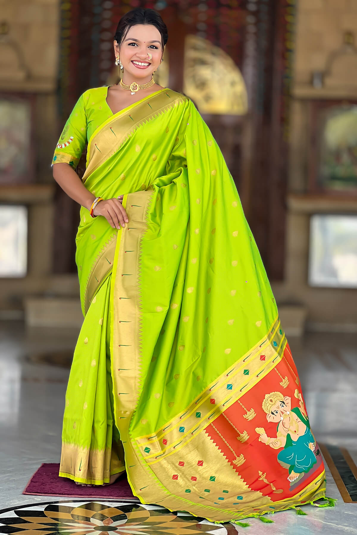 Desiring Parrot Paithani Silk Saree With Classic Blouse Piece