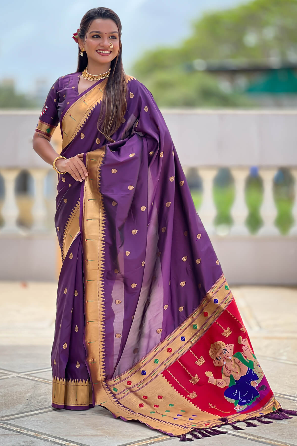 Embrocation Wine Paithani Silk Saree With Jazzy Blouse Piece