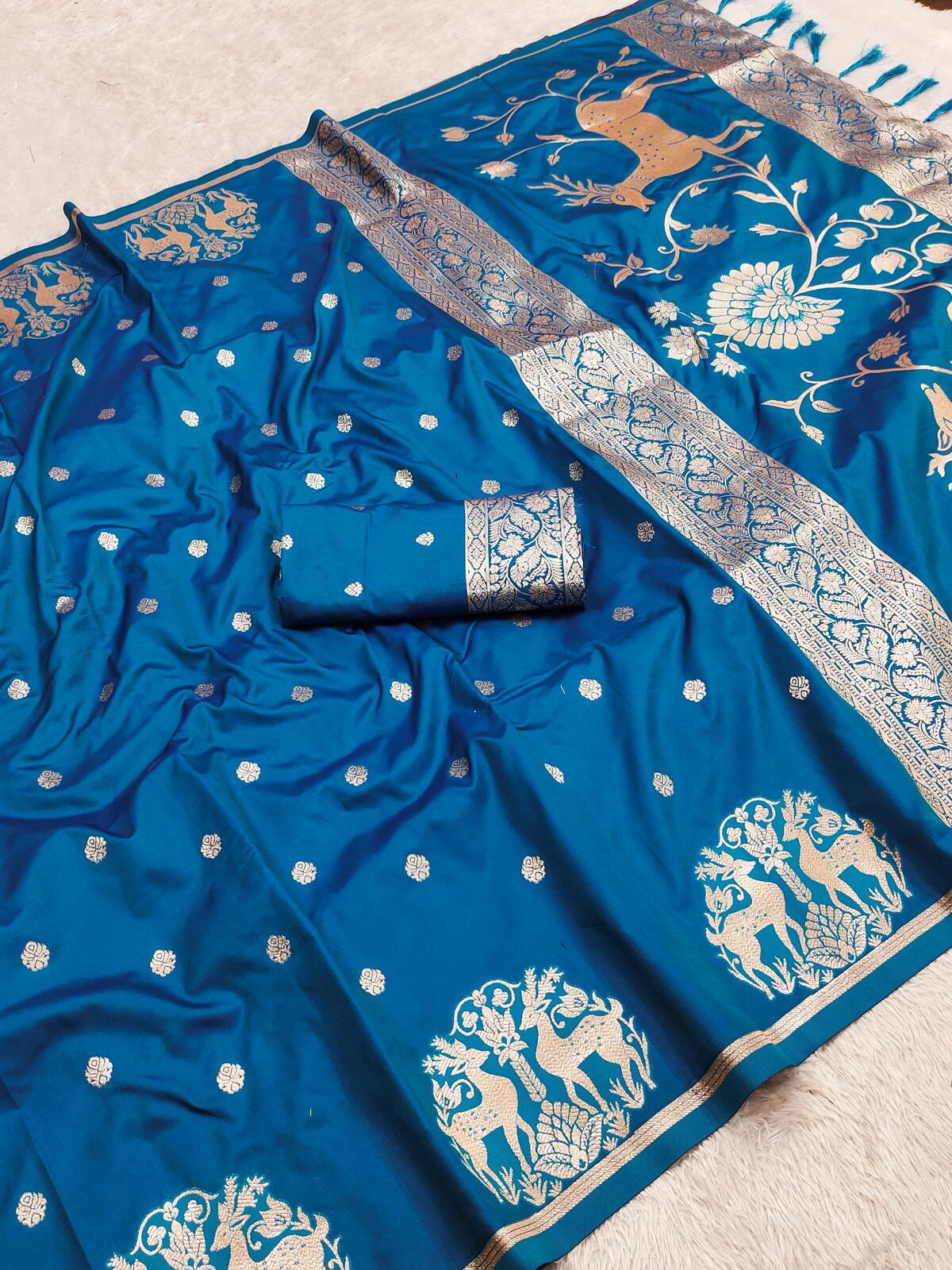 Deserving Blue Pure Zari Weaving Banarasi Silk Saree With Appealing Blouse Piece