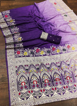 Magnetic Lavender Viscose Dola Silk Saree With Capricious Blouse Piece