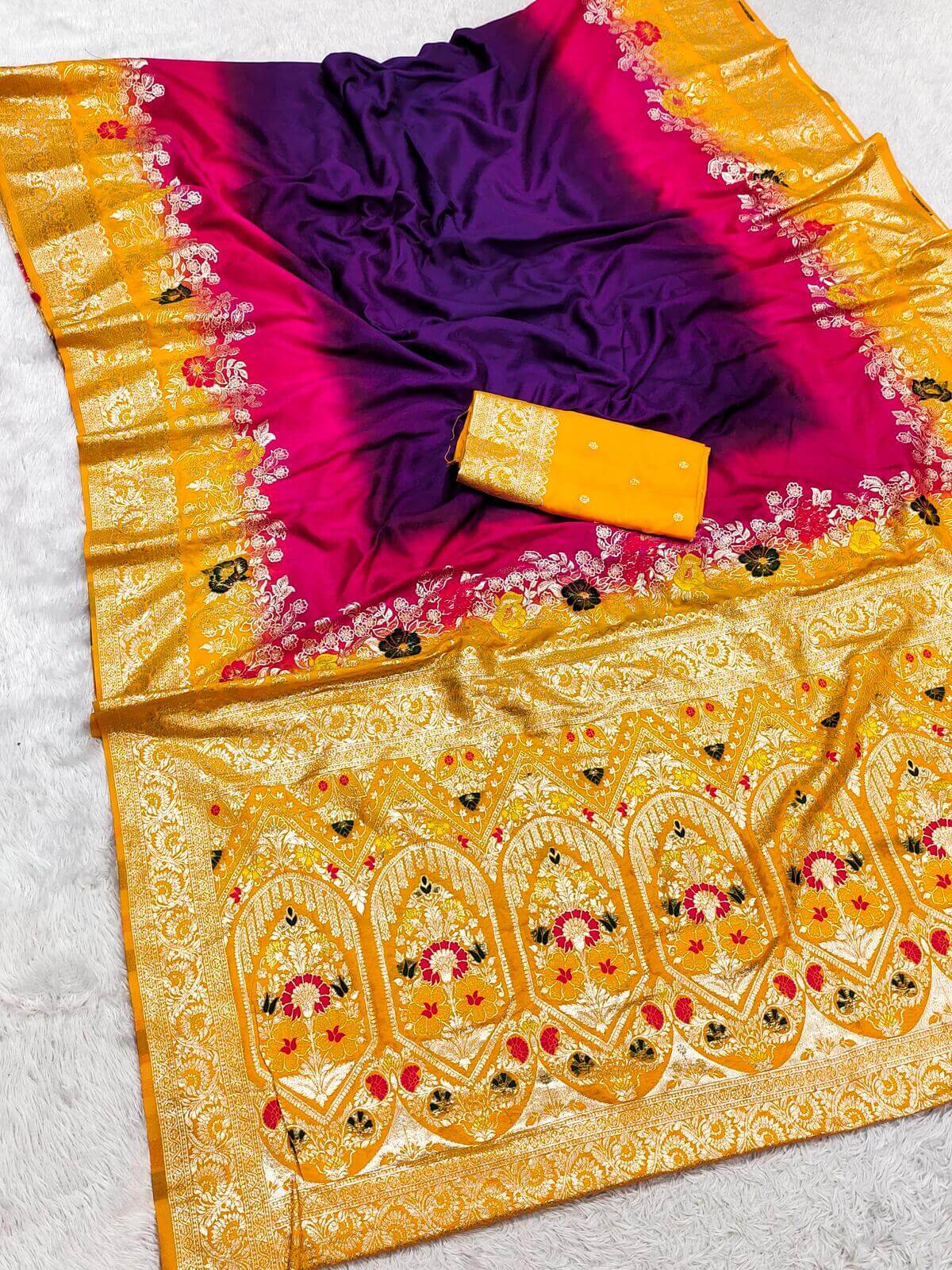 Artistic Purple Banarasi Dola Silk Saree With Amazing Blouse Piece