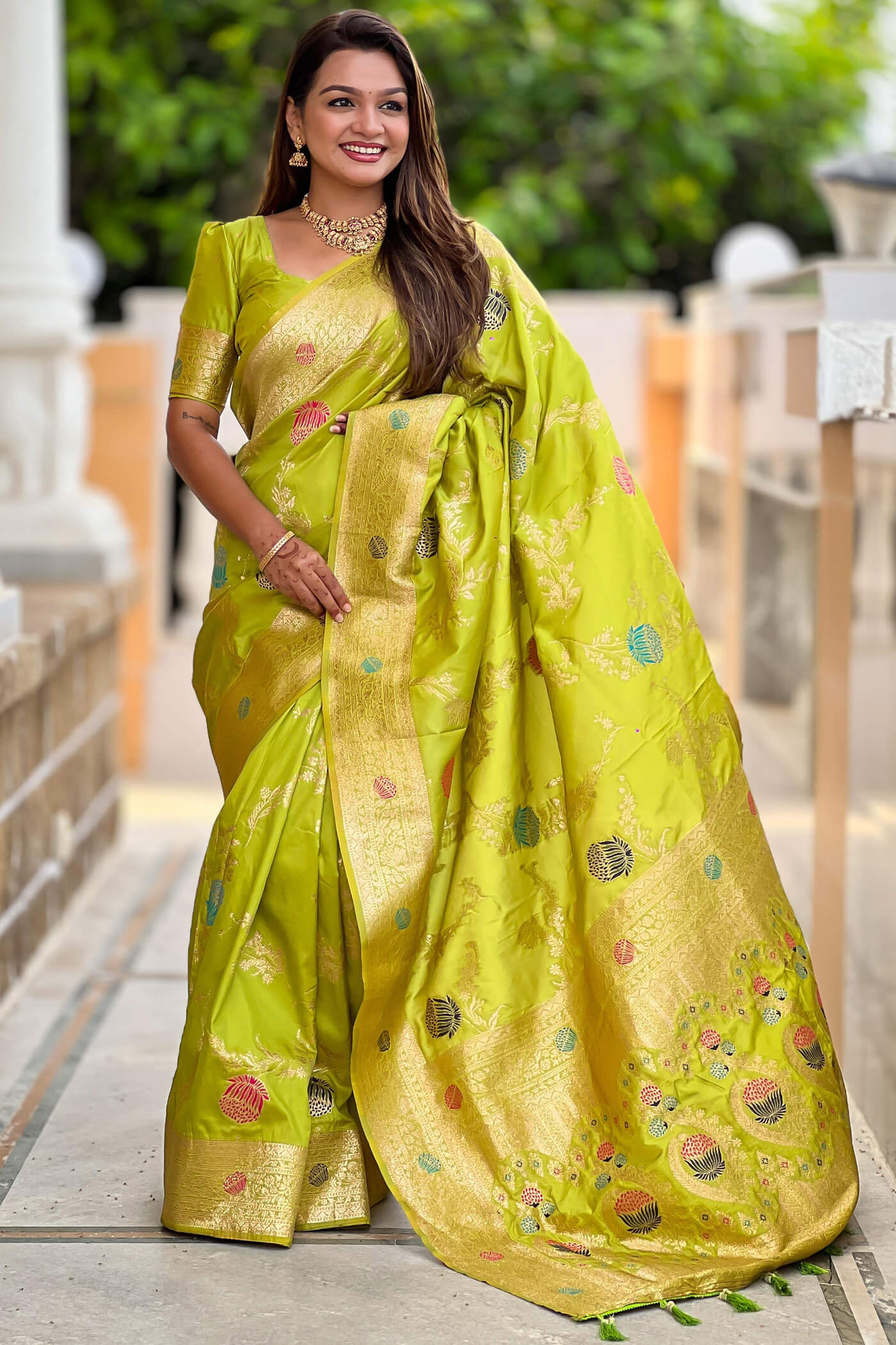 Scintilla Parrot Pure Zari Weaving Banarasi Silk Saree With Adorable Blouse Piece
