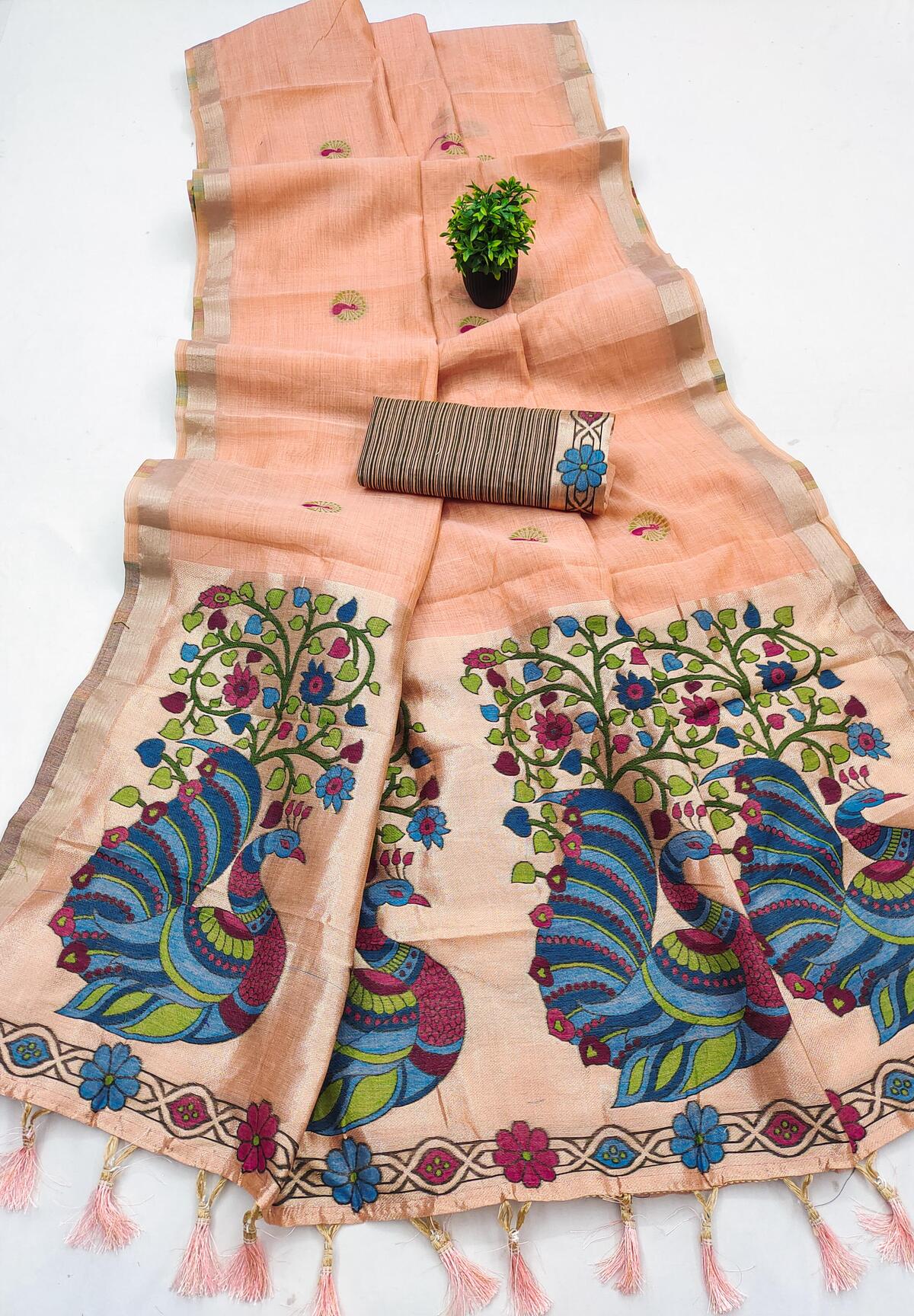 Sizzling Peach Pure Munga Cotton Silk Saree With Quixotic Blouse Piece