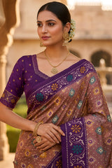 Inimitable Pink Patola Silk Saree with Delectable Blouse Piece