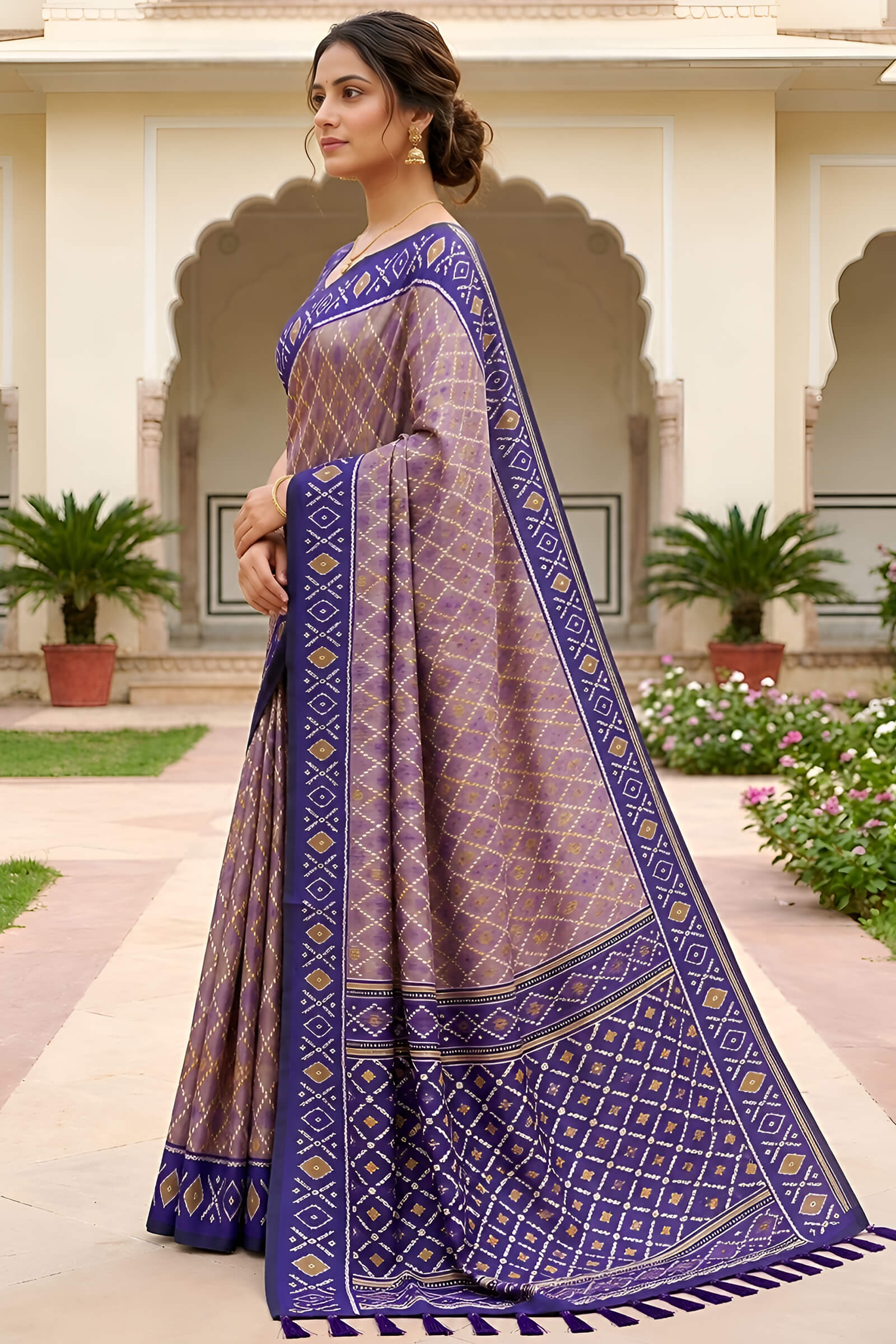 Ailurophile Lavender Patola Silk Saree with Lagniappe Blouse Piece