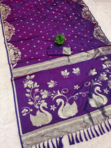 Quixotic Purple Pure Zari Weaving Banarasi Silk Saree With Flamboyant Blouse Piece