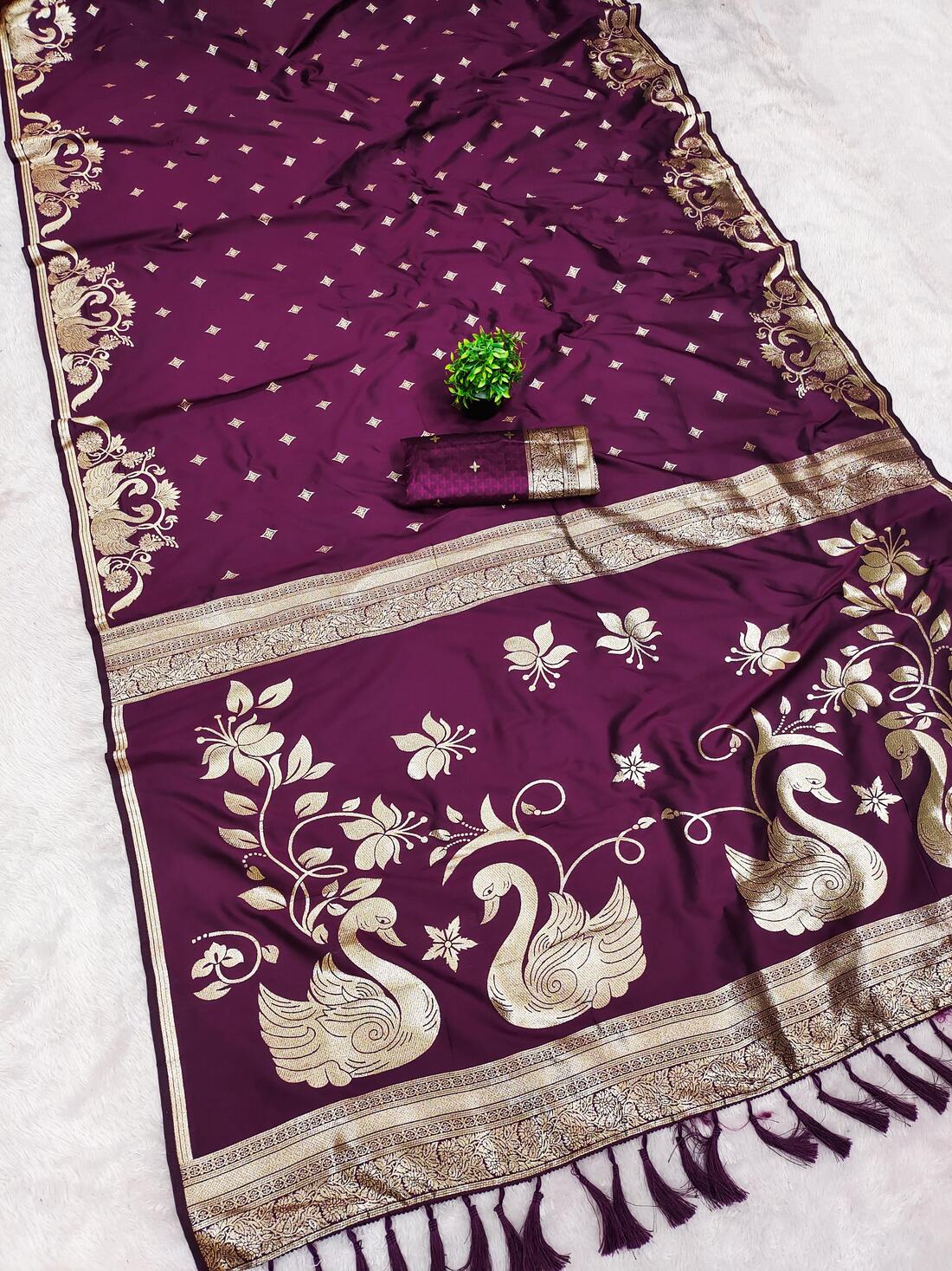 Gleaming Wine Pure Zari Weaving Banarasi Silk Saree With Woebegone Blouse Piece