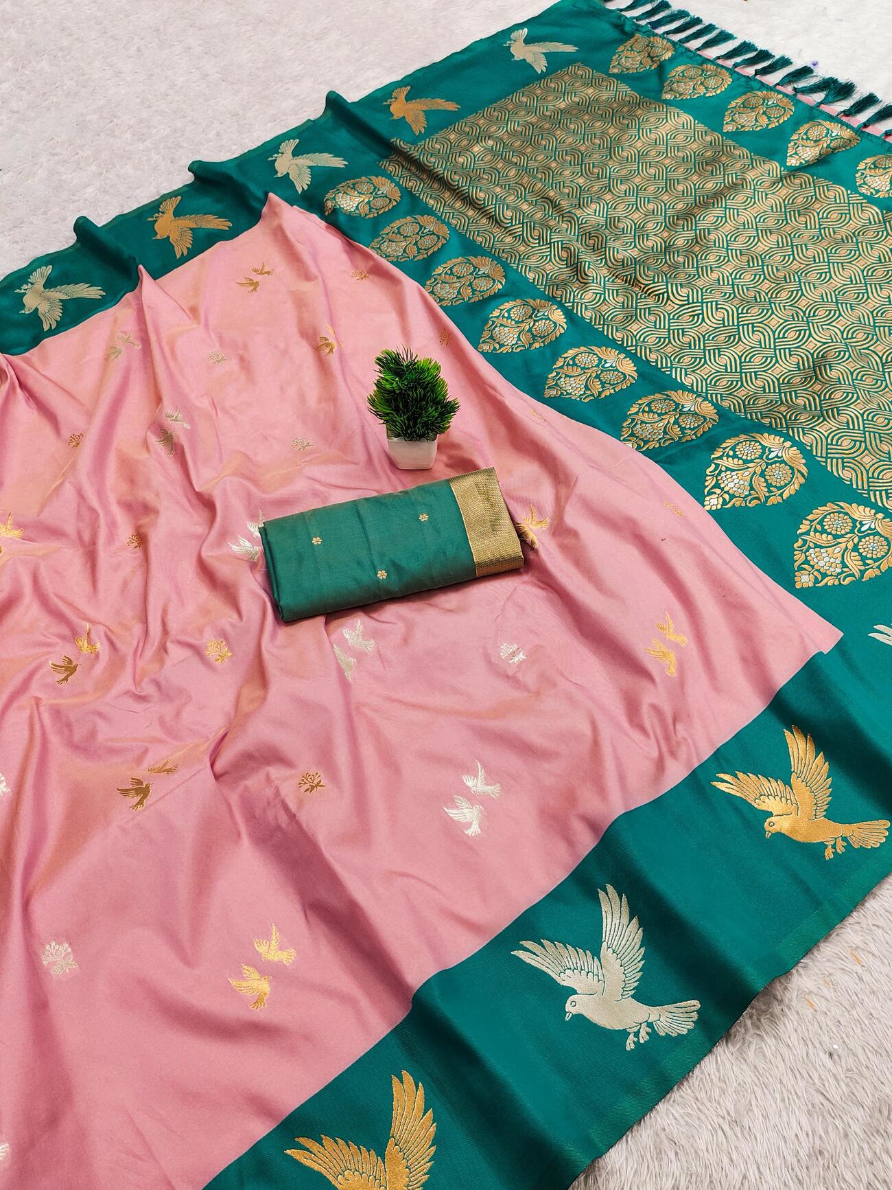 Surpassing Baby Pink Pure Zari Weaving Banarasi Silk Saree With Sensational Blouse Piece