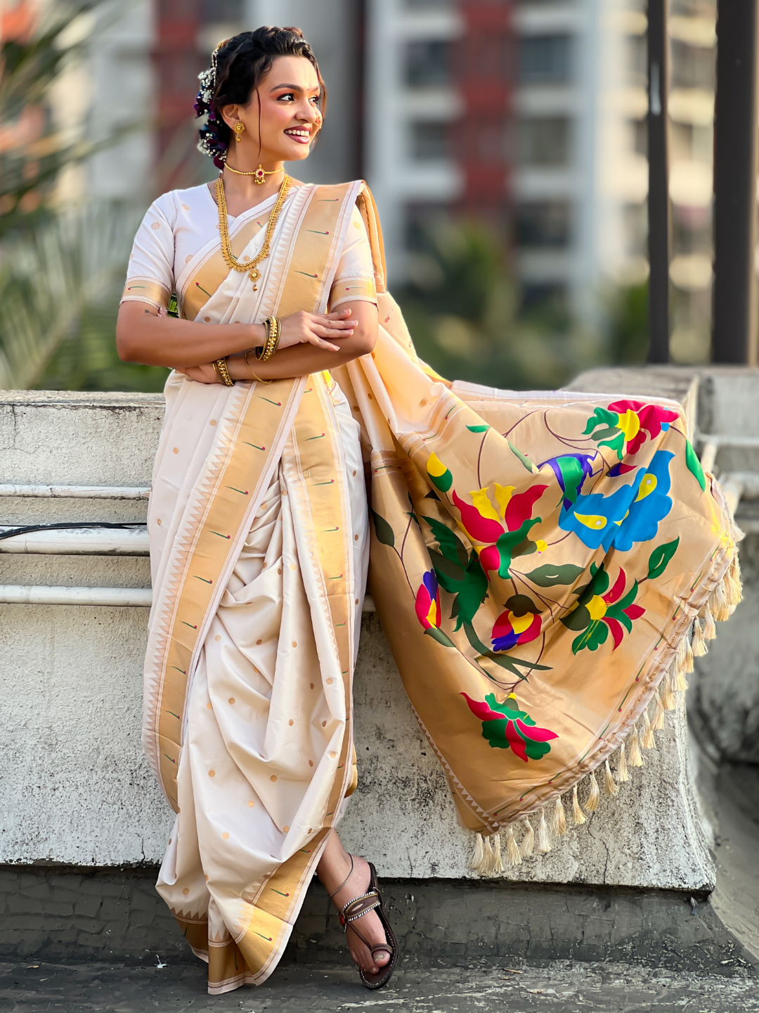 White wedding special nauvari paithani soft silk saree with zari woven polka motifs and peacock pallu
