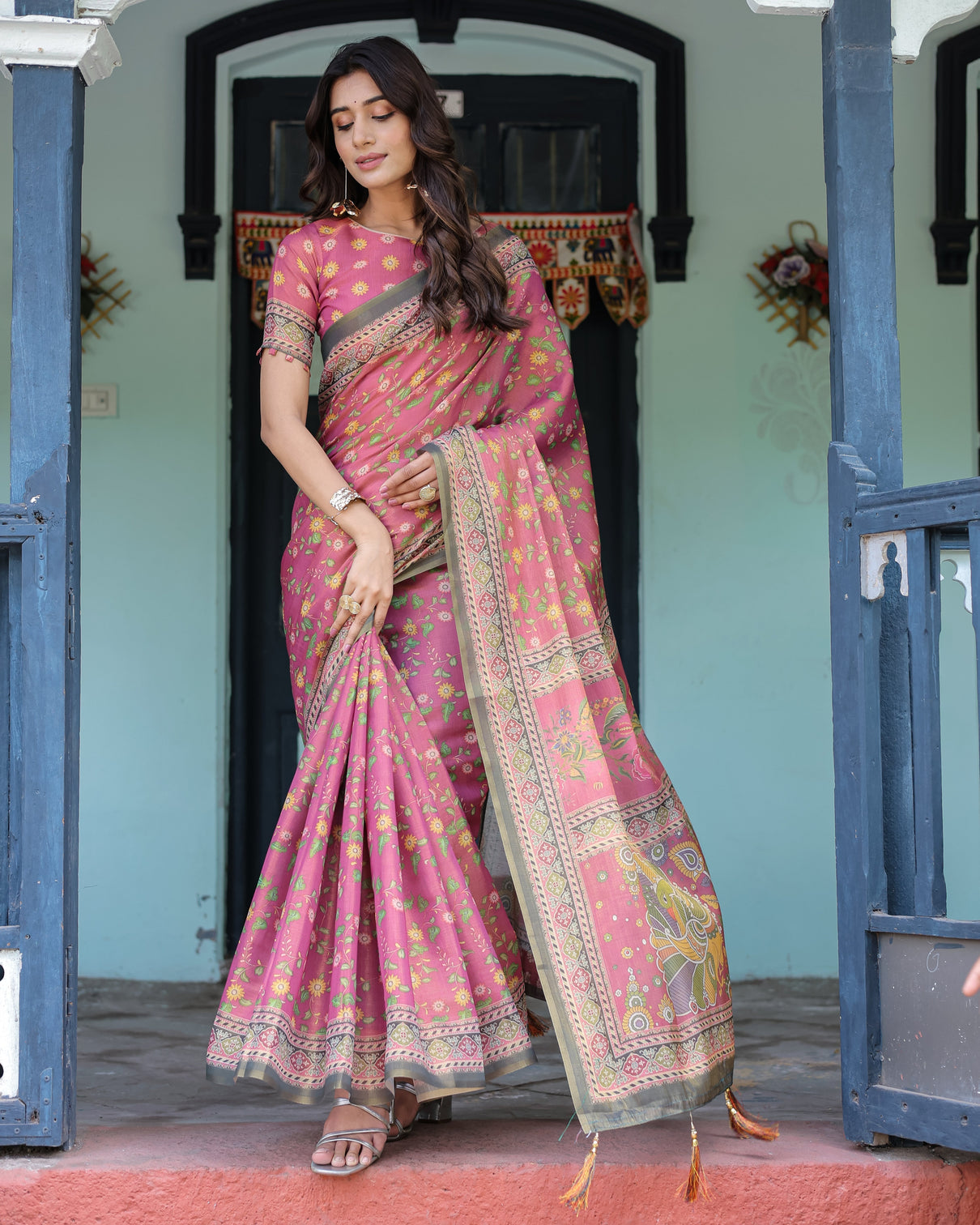 Rani pink handloom cotton saree with yellow floral print royal horse pallu