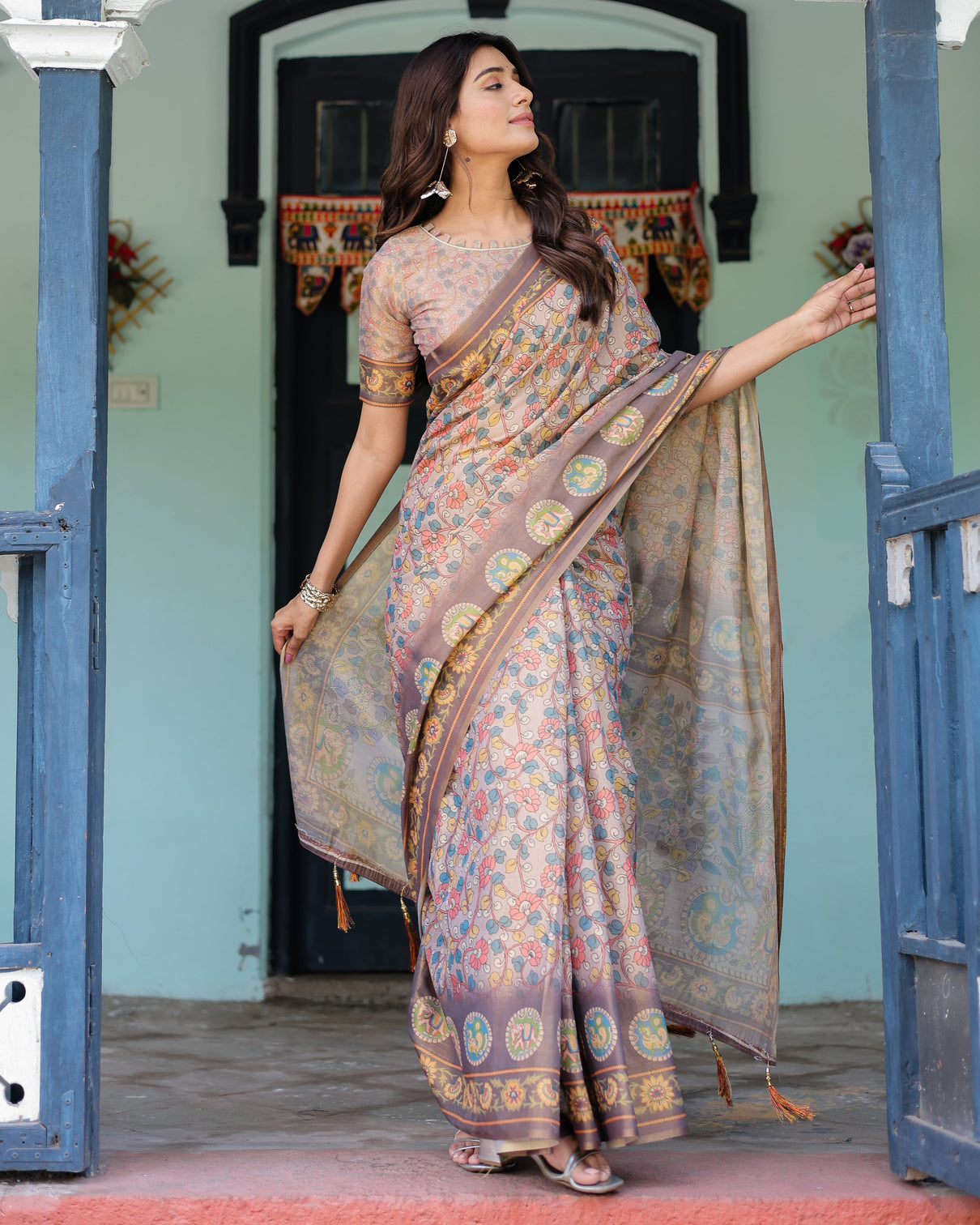 Mauve beige handloom cotton saree with pastel floral print royal tree elephant pallu