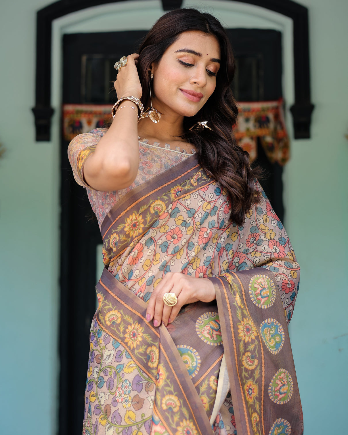 Mauve beige handloom cotton saree with pastel floral print royal tree elephant pallu