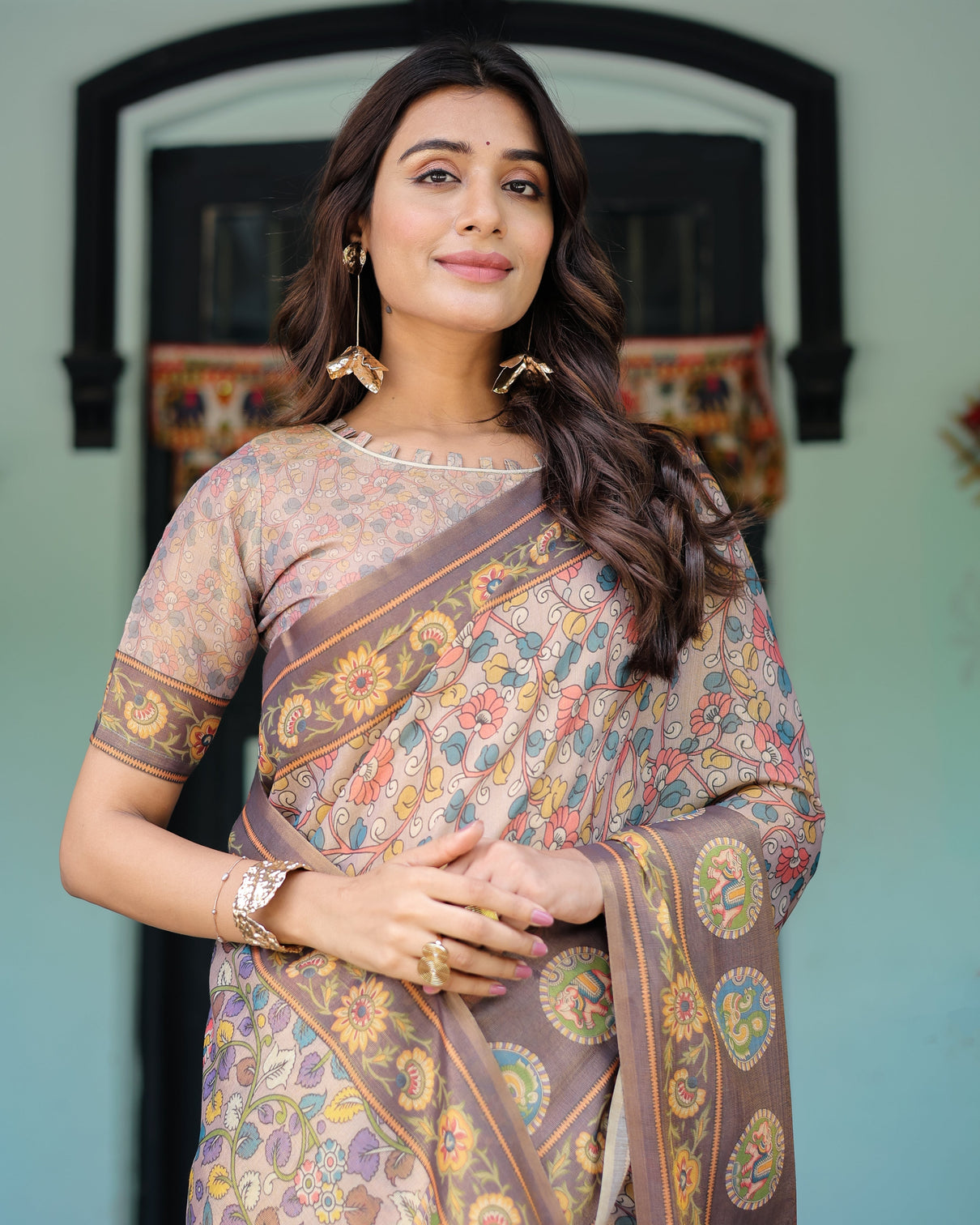 Mauve beige handloom cotton saree with pastel floral print royal tree elephant pallu