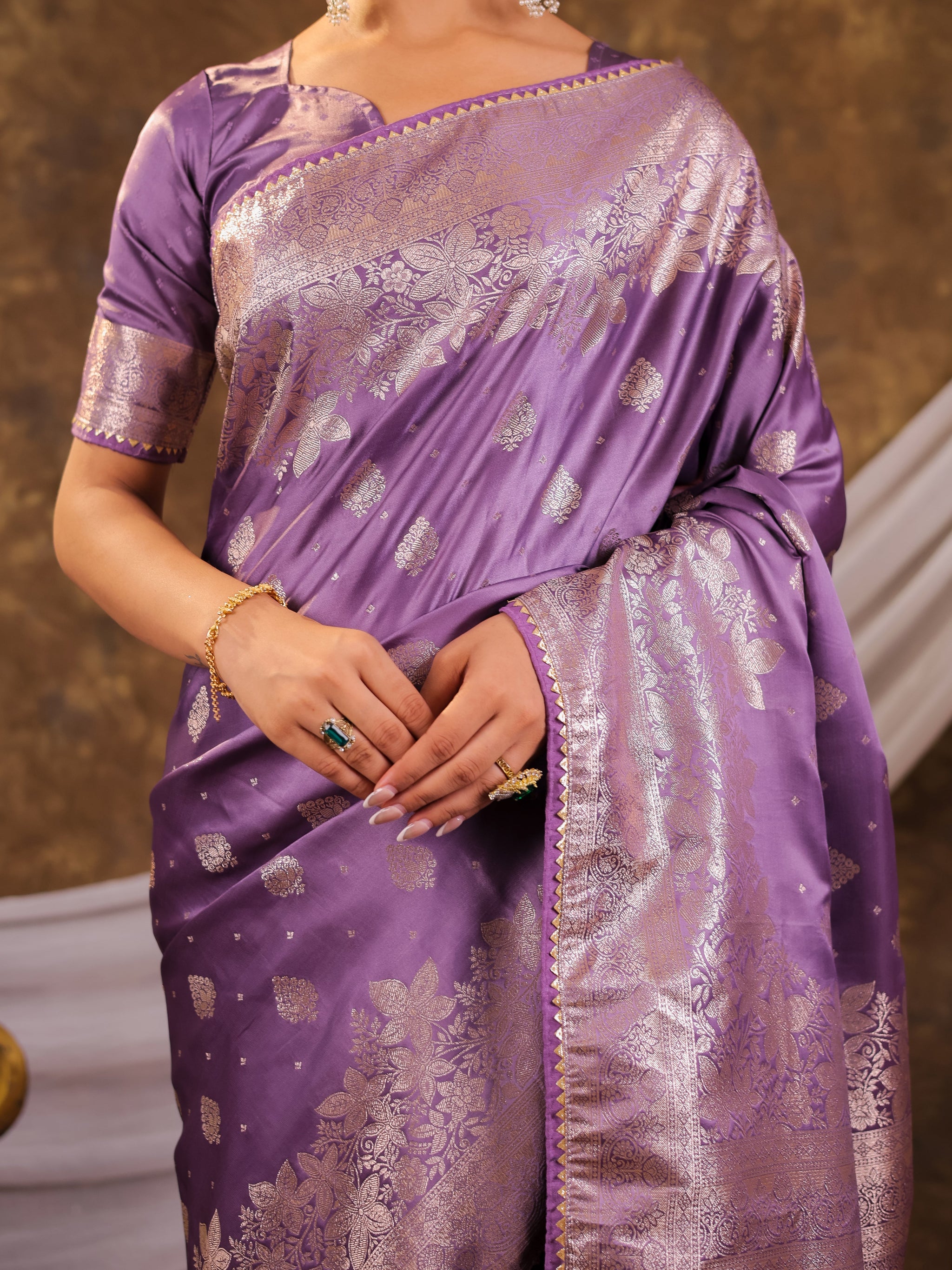 Royal Lavender Kanjivaram Banarasi Satin Silk Saree with Silver Zari Weaving, Designer Woven Pallu & Tassel Detailing
