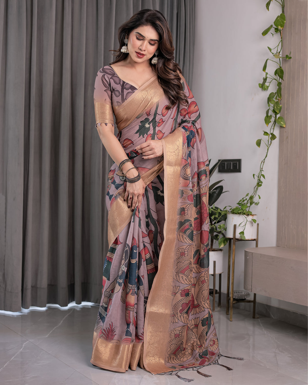 Dusty mauve saree with madhubani fish motifs antique zari border cultural art digital print 5 5m saree 0 8m blouse piece