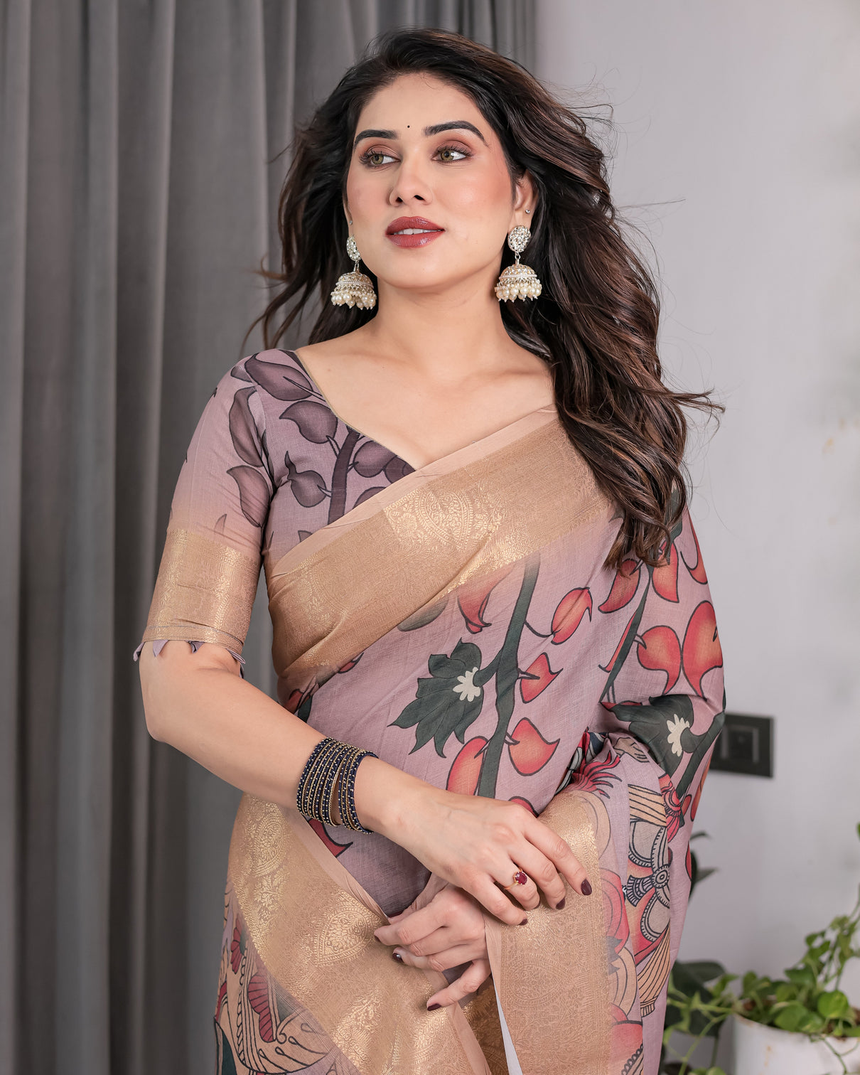 Dusty mauve saree with madhubani fish motifs antique zari border cultural art digital print 5 5m saree 0 8m blouse piece