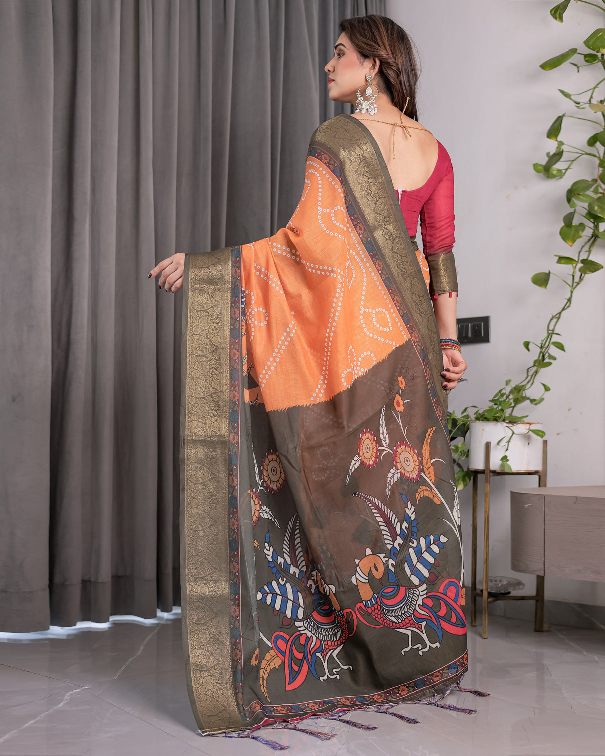 Dual tone mustard olive handloom saree with kalamkari inspired bird motifs zari border 5 5m saree 0 8m blouse