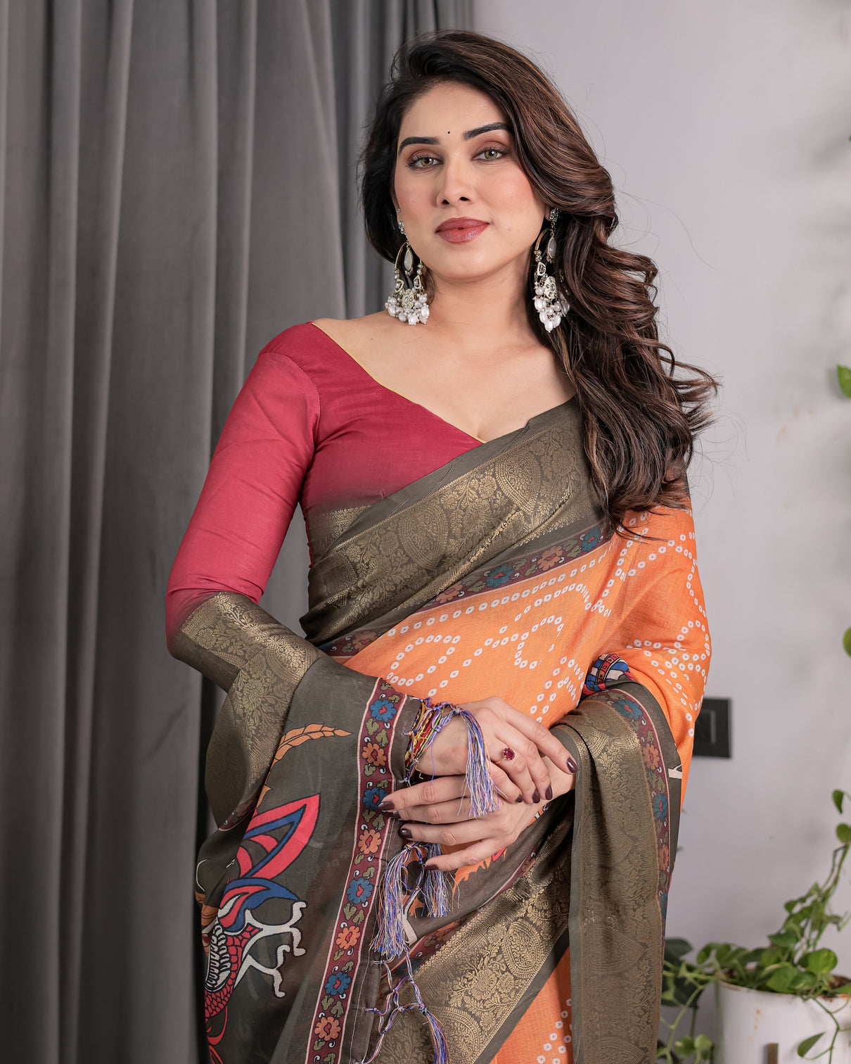 Dual tone mustard olive handloom saree with kalamkari inspired bird motifs zari border 5 5m saree 0 8m blouse