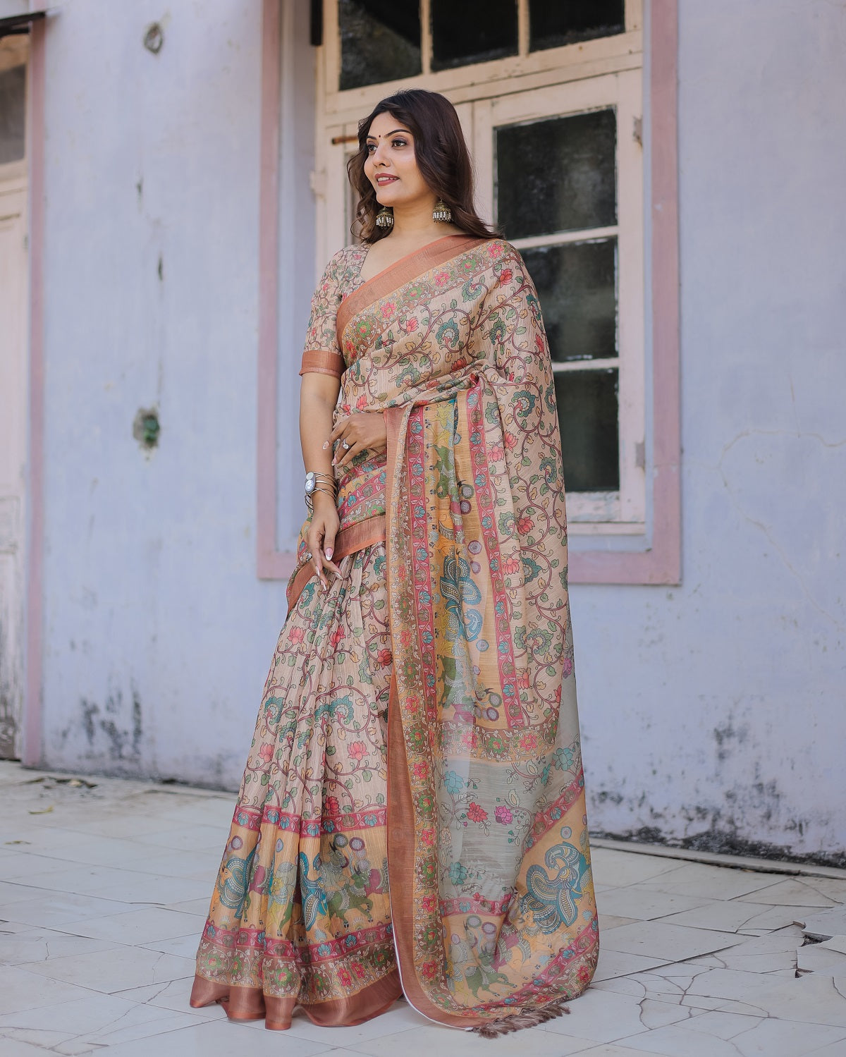 Printed Multicolor Linen Saree for Women with Multicolor Pallu and Ethnic Border – Lightweight Casual Wear