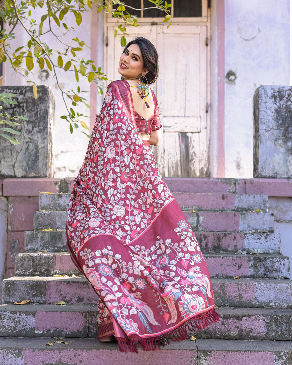 Elegant multicolor linen saree with traditional patterns lightweight festive wear