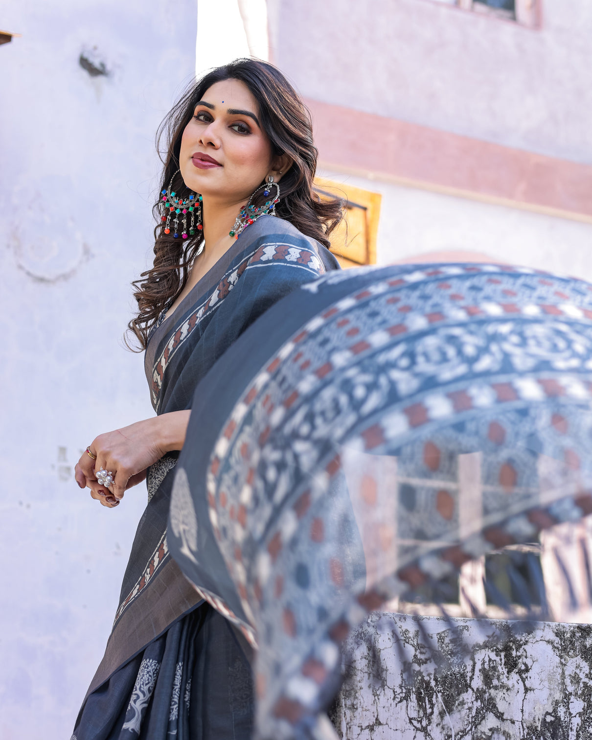 Elegant multicolor linen saree with traditional patterns lightweight festive wear