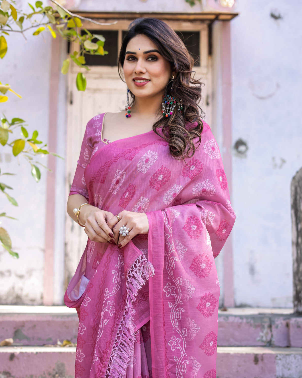 Elegant multicolor linen saree with traditional patterns lightweight festive wear