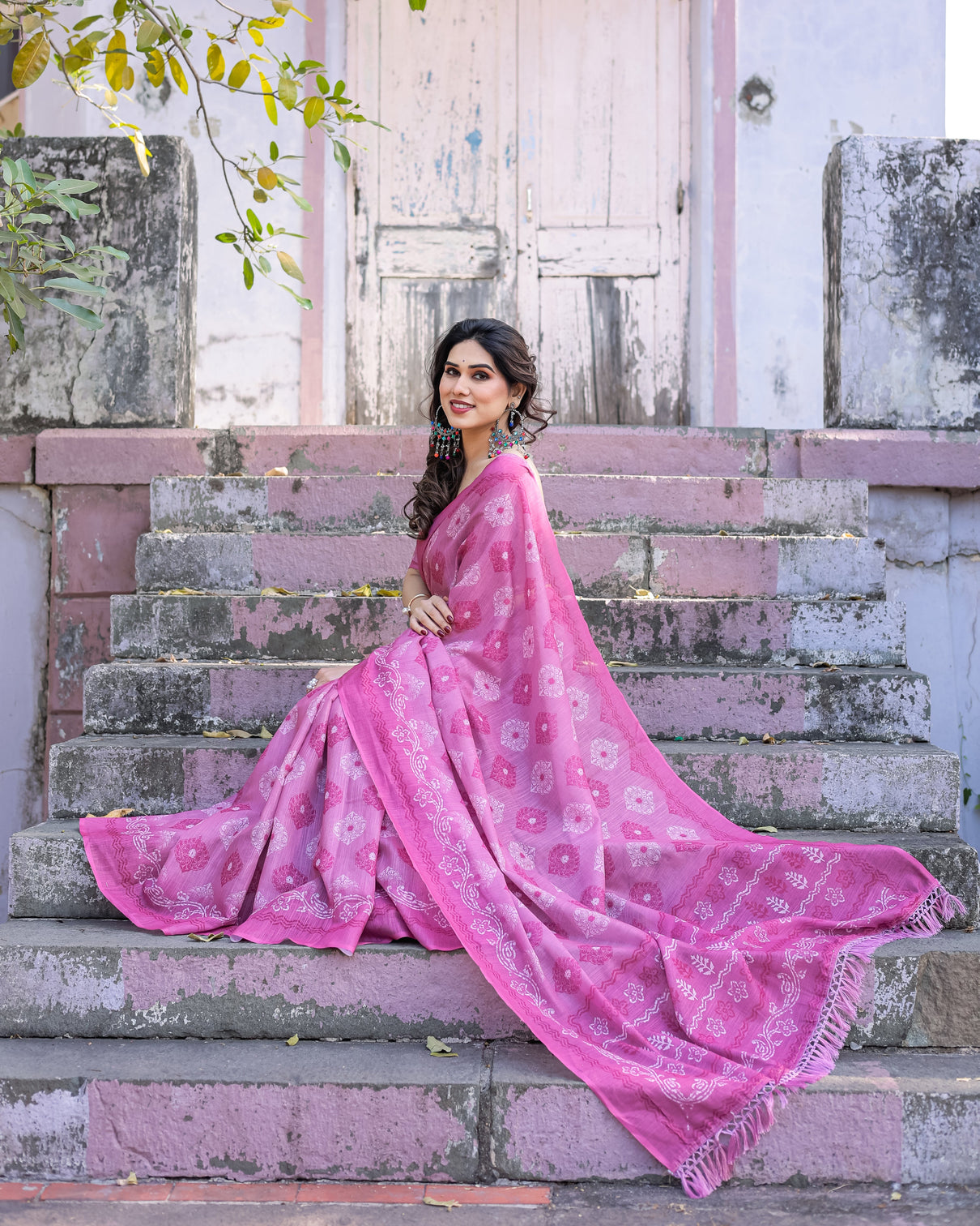 Elegant multicolor linen saree with traditional patterns lightweight festive wear