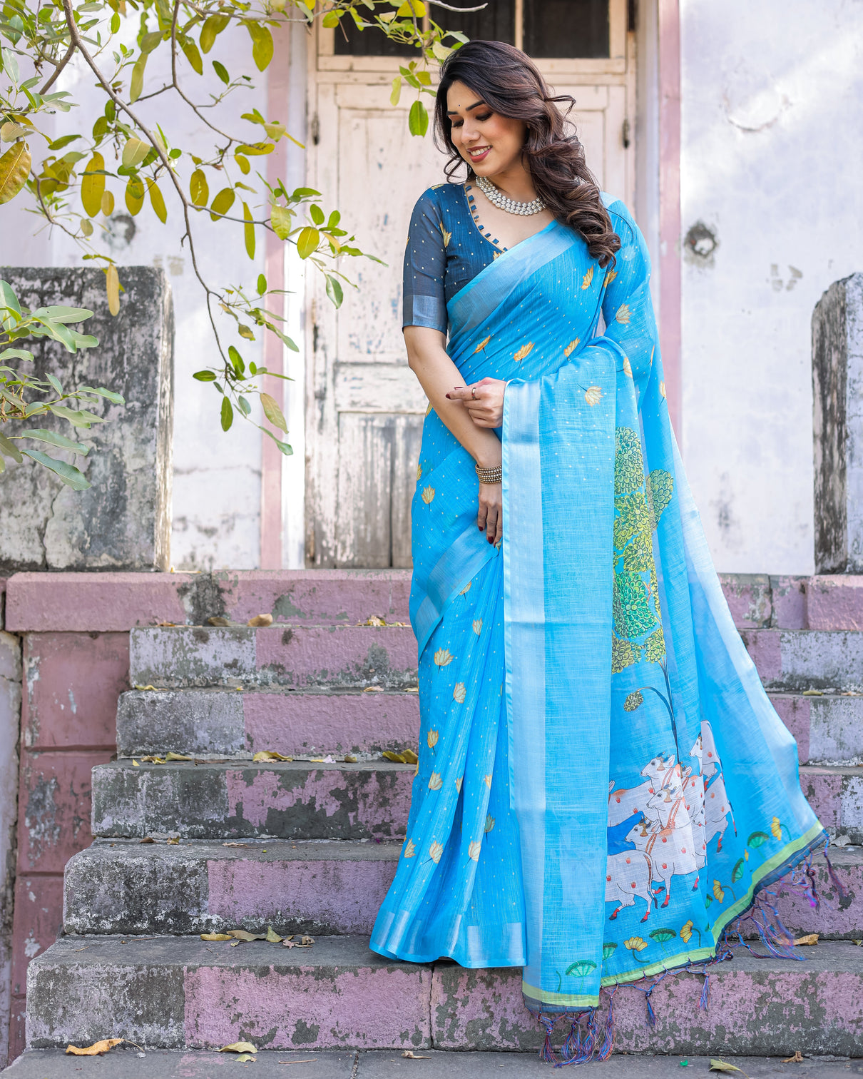 Elegant multicolor linen saree with traditional patterns lightweight festive wear