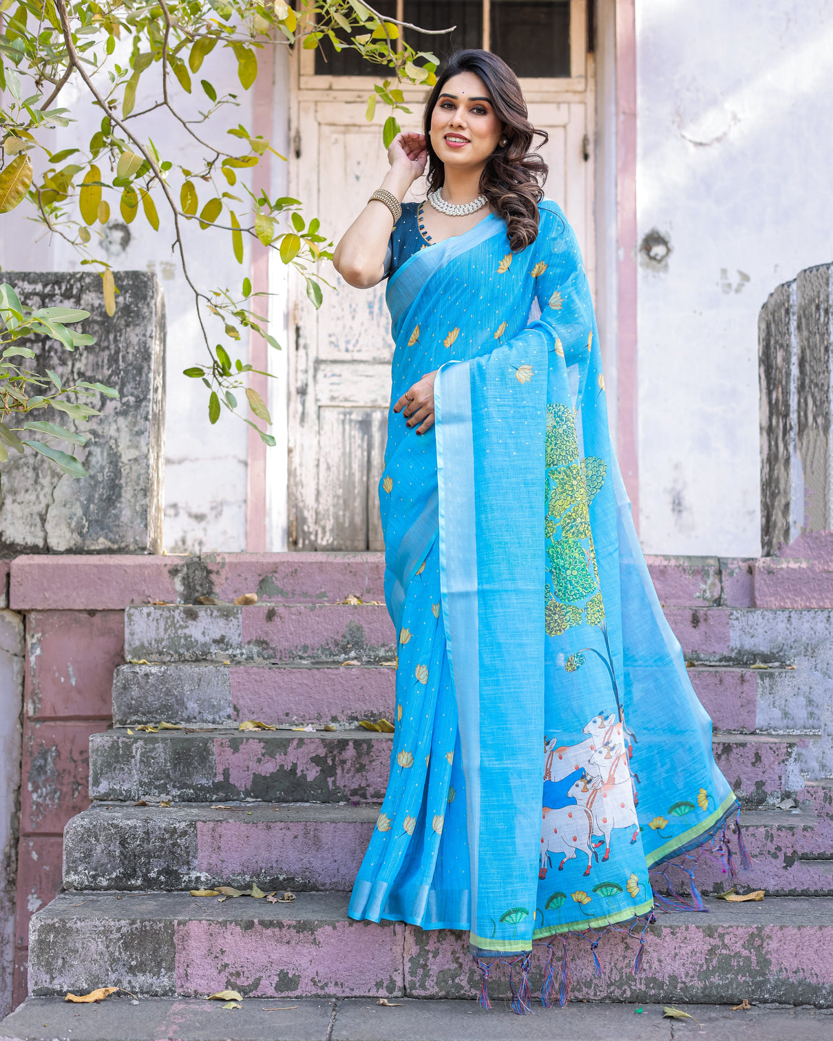 Elegant multicolor linen saree with traditional patterns lightweight festive wear