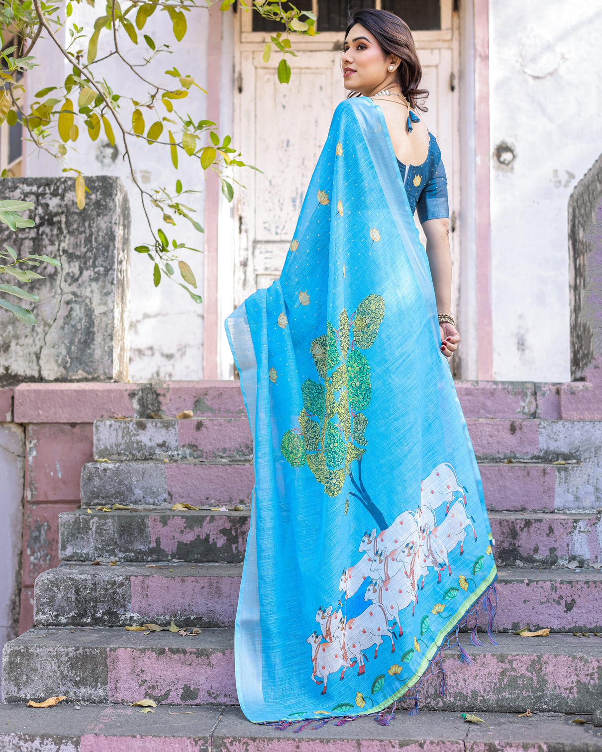 Elegant multicolor linen saree with traditional patterns lightweight festive wear