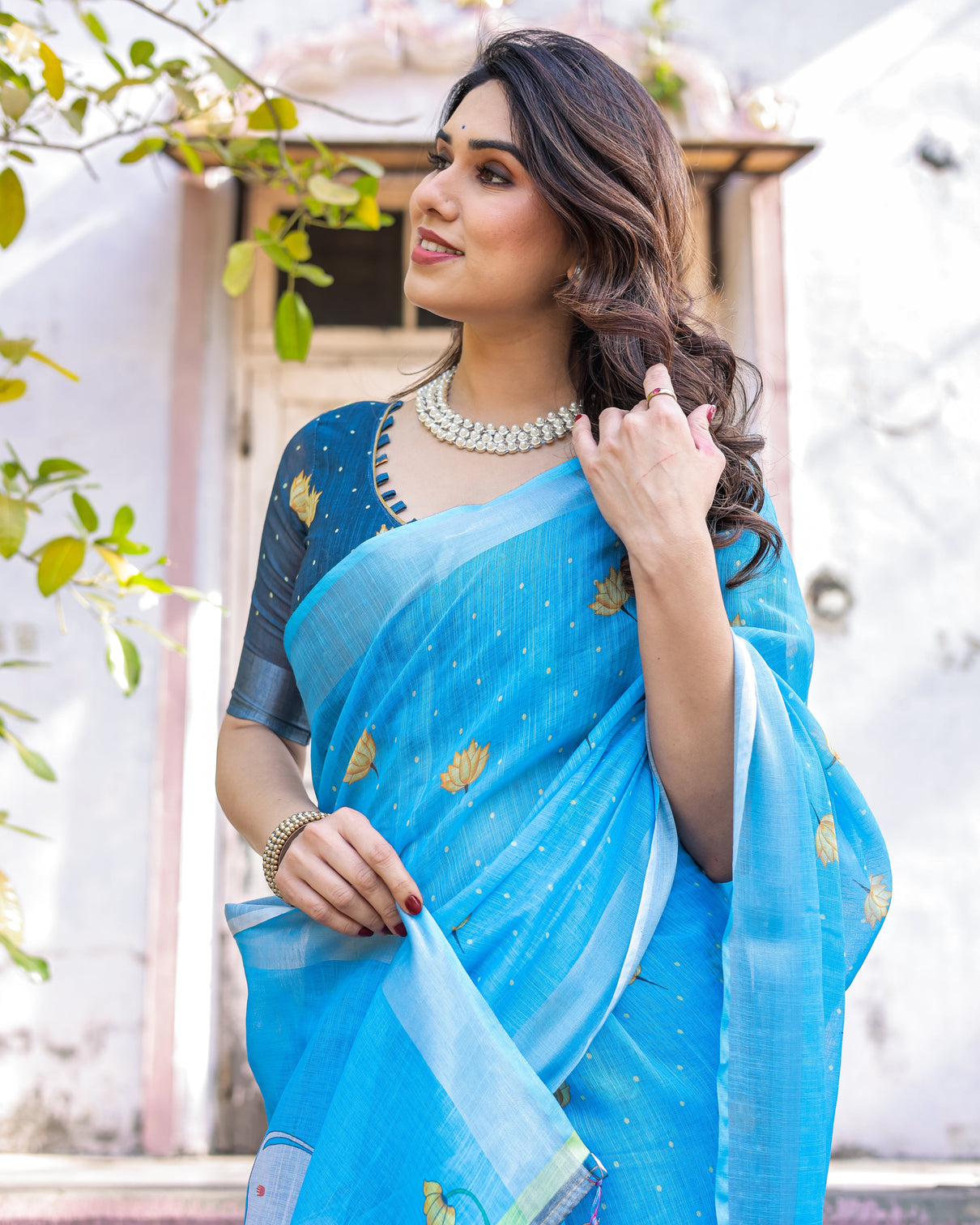Elegant multicolor linen saree with traditional patterns lightweight festive wear