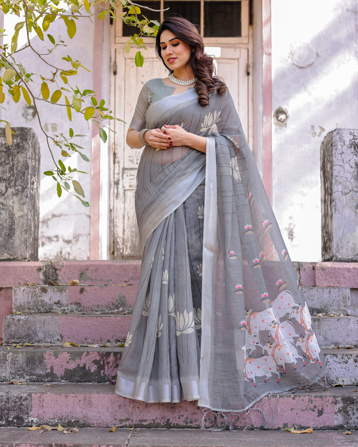 Elegant multicolor linen saree with traditional patterns lightweight festive wear