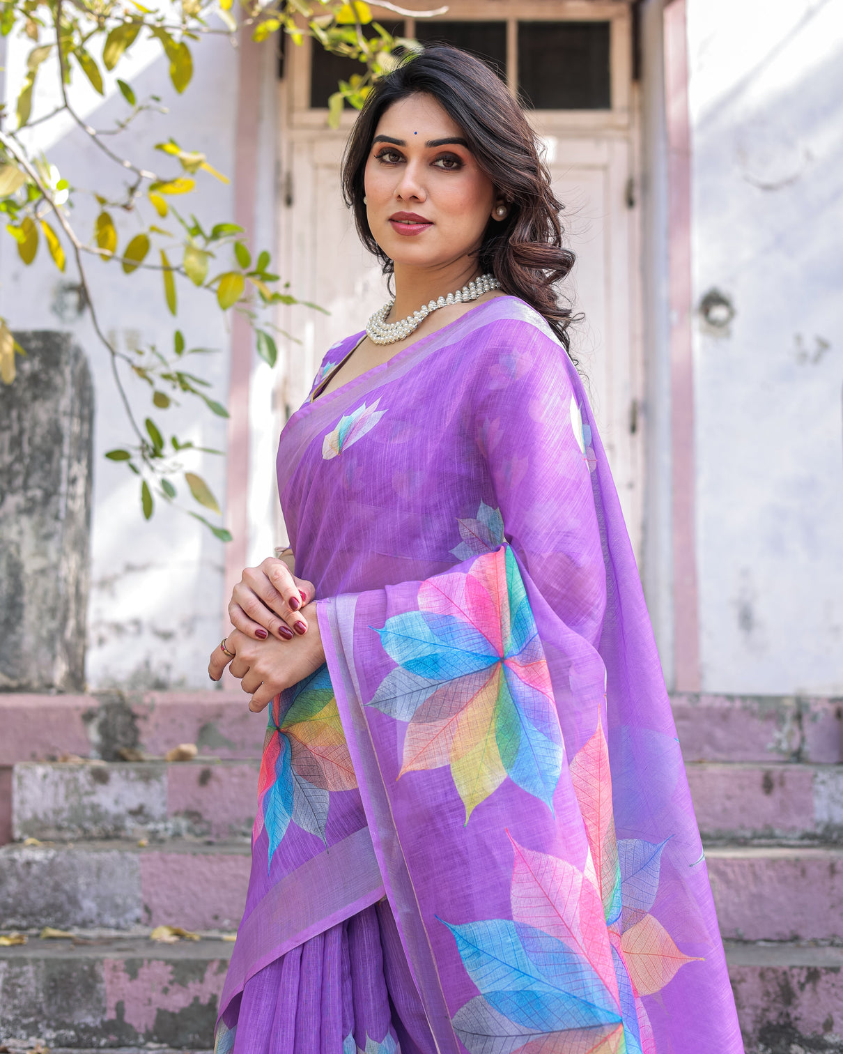 Elegant multicolor linen saree with traditional patterns lightweight festive wear