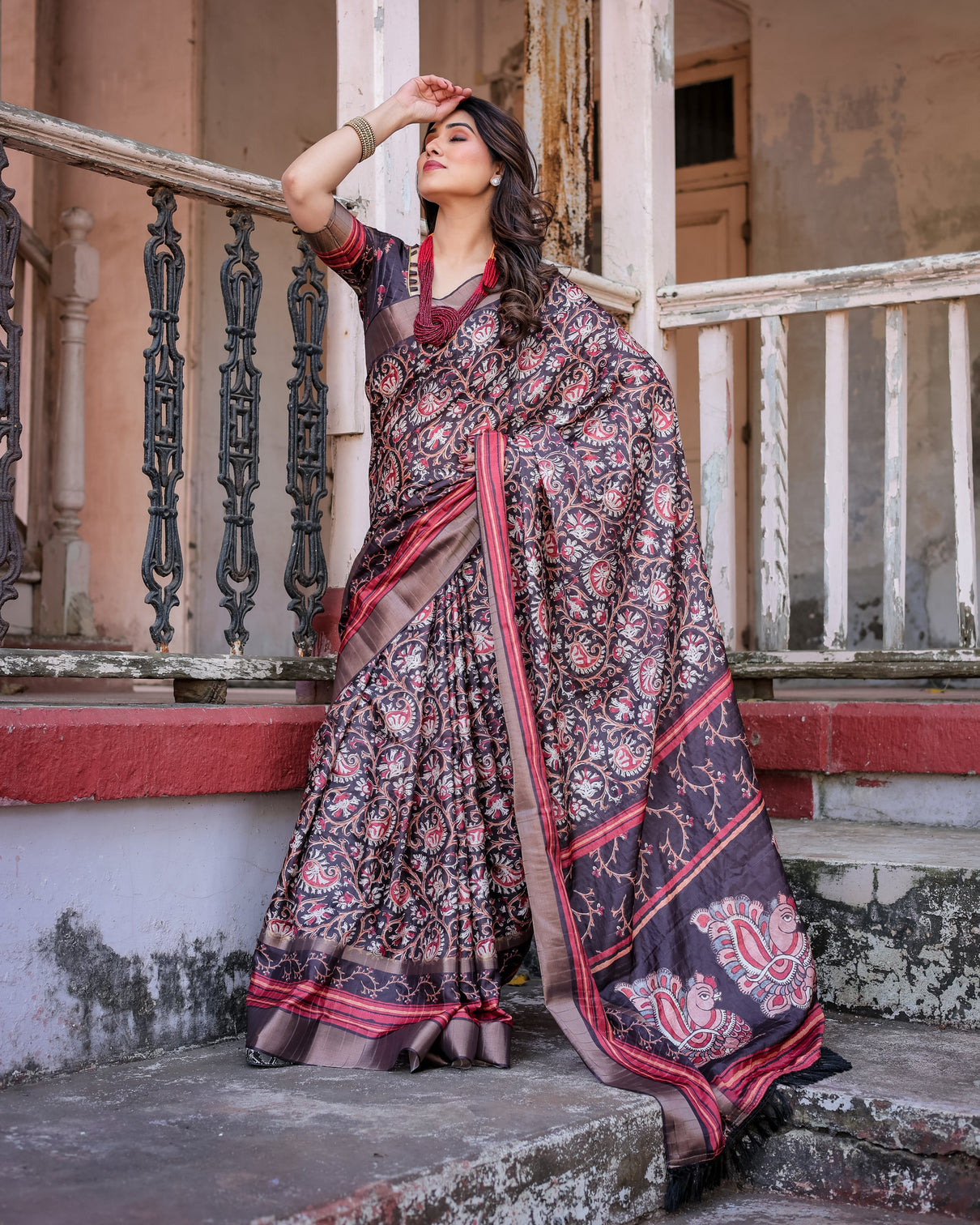 Elegant multicolor linen saree with traditional patterns lightweight festive wear