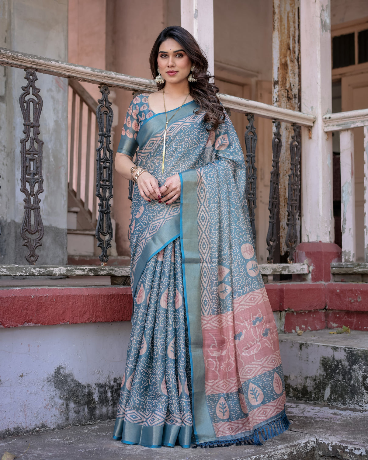 Elegant multicolor linen saree with traditional patterns lightweight festive wear