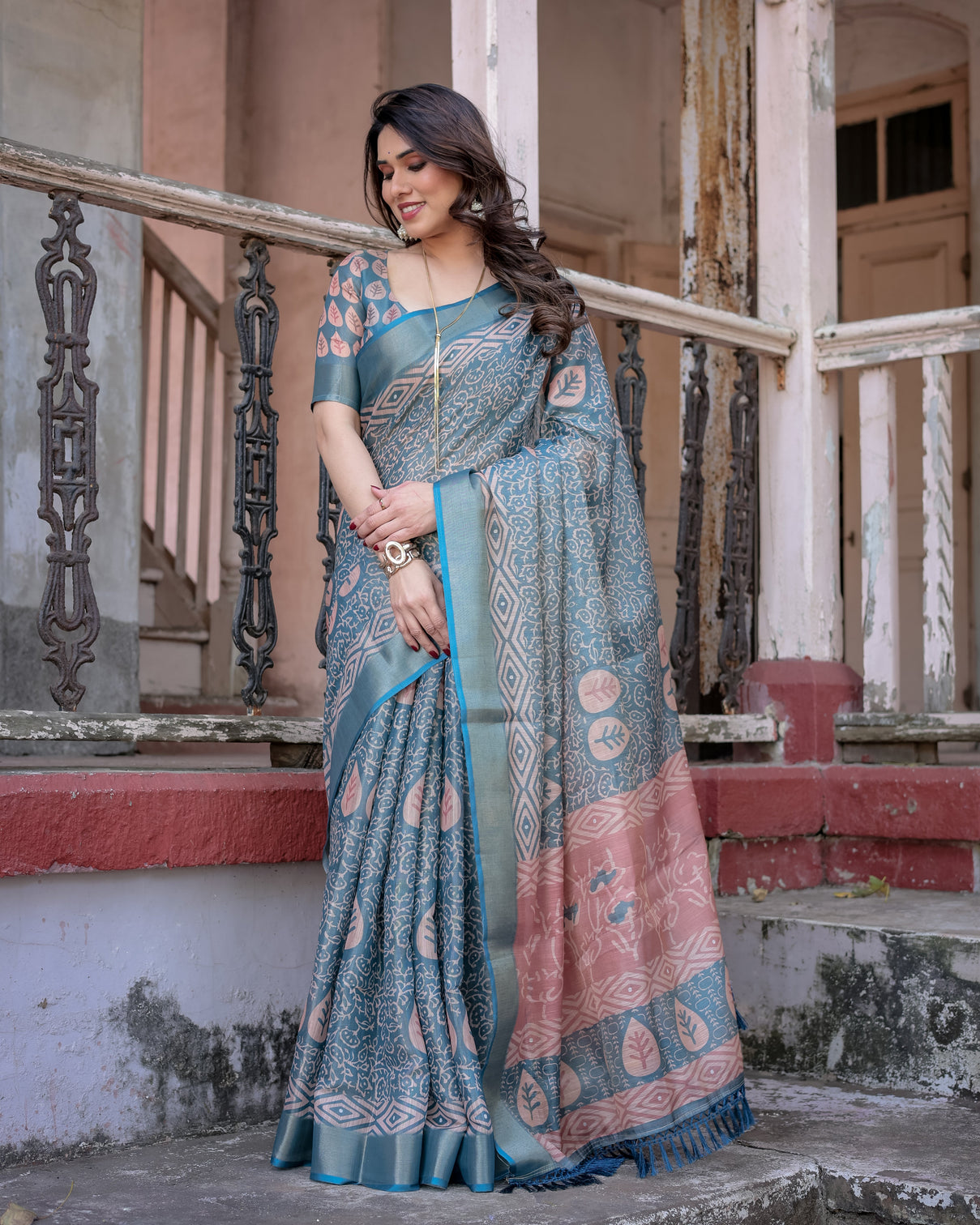 Elegant multicolor linen saree with traditional patterns lightweight festive wear