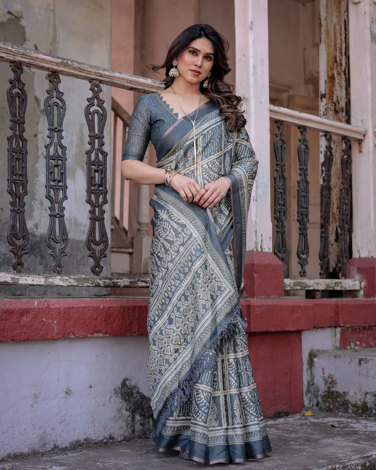 Elegant multicolor linen saree with traditional patterns lightweight festive wear