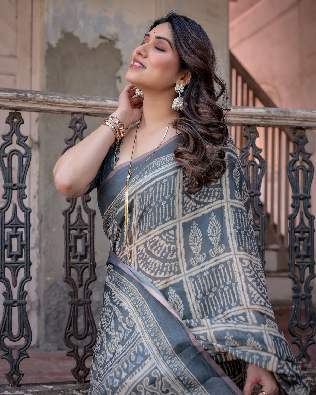 Elegant multicolor linen saree with traditional patterns lightweight festive wear