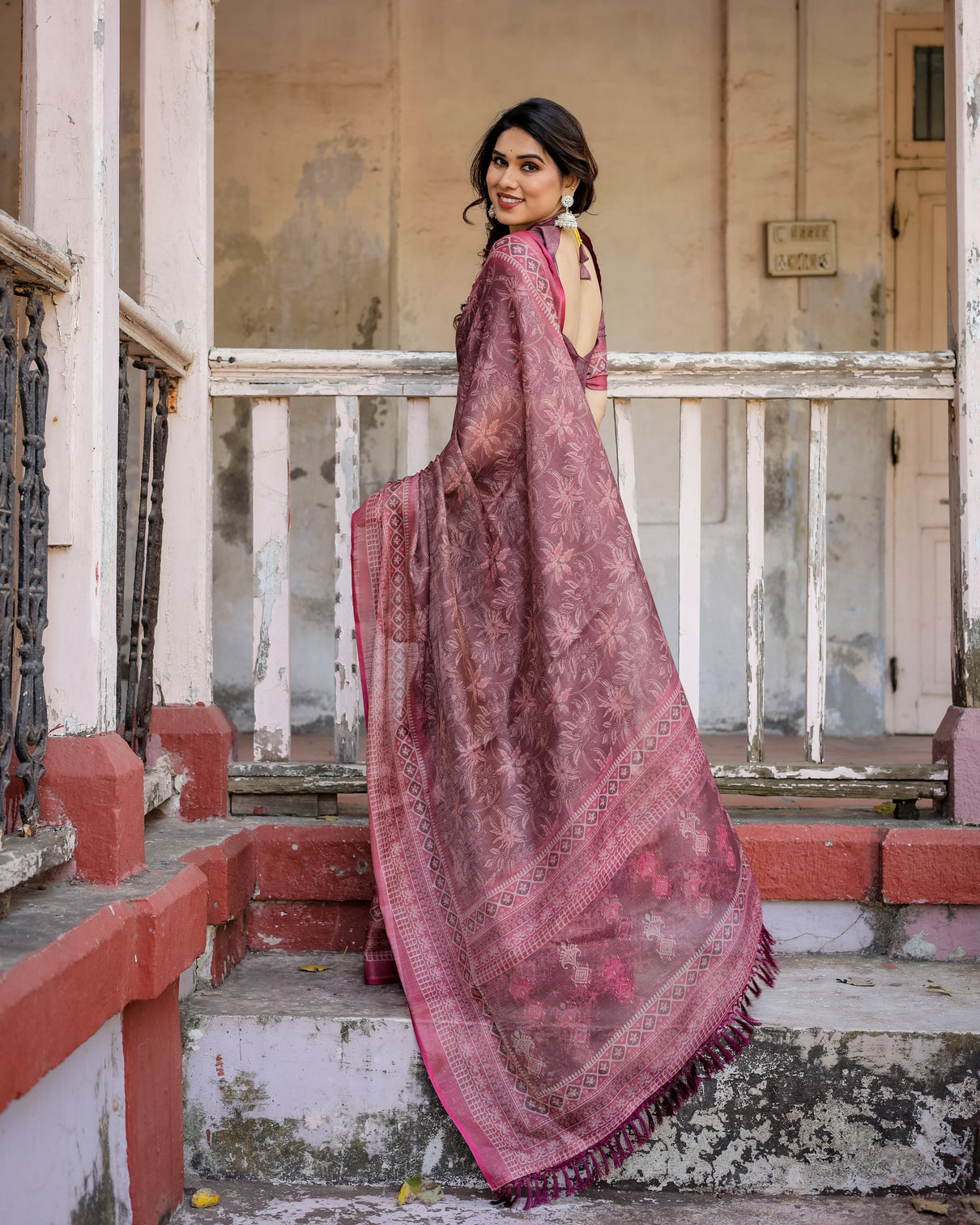 Elegant multicolor linen saree with traditional patterns lightweight festive wear