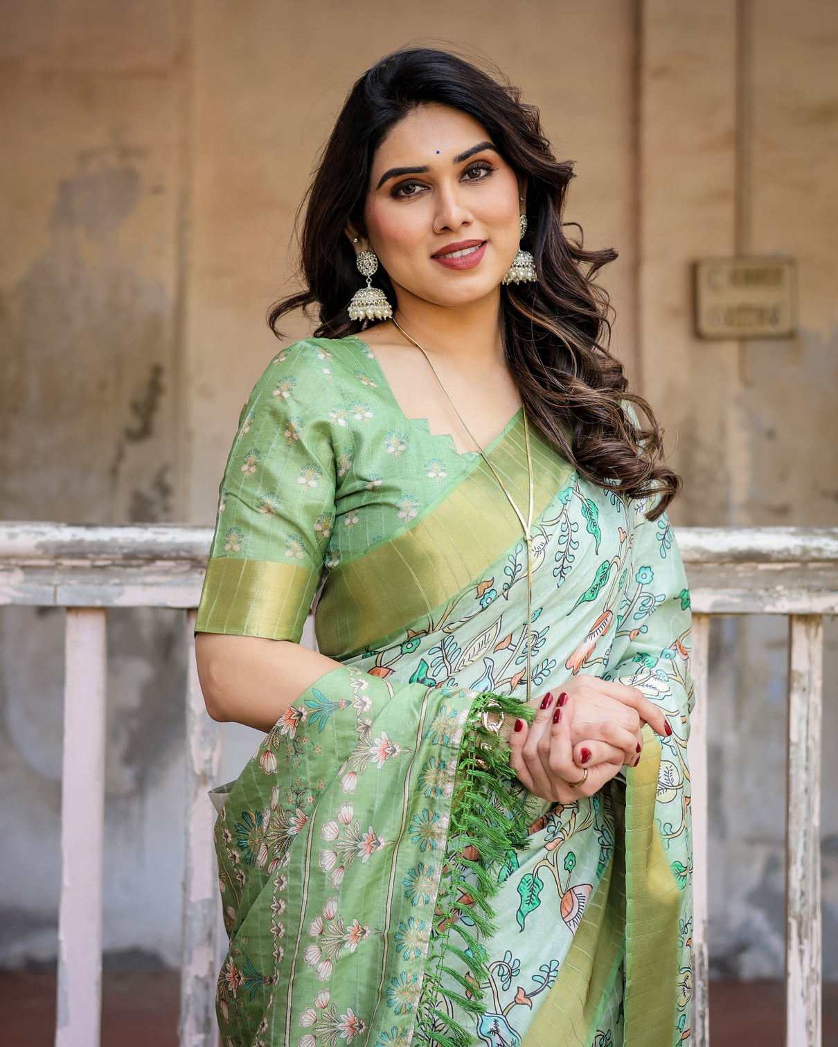 Elegant multicolor linen saree with traditional patterns lightweight festive wear