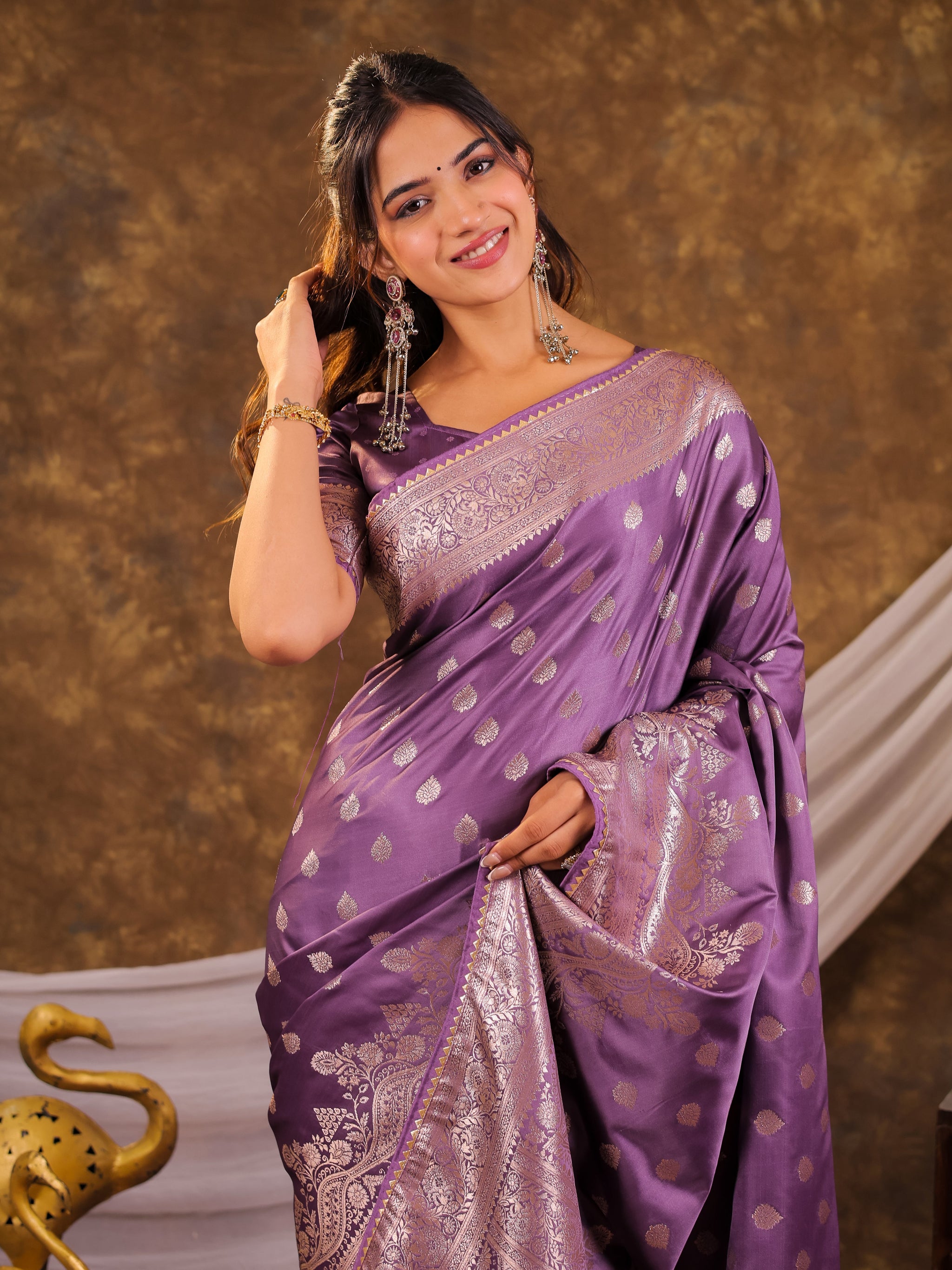 Lavender Kanjivaram Banarasi Satin Silk Saree with Antique Silver Zari Weaving, Rich Heritage Pallu & Tassel Detailing